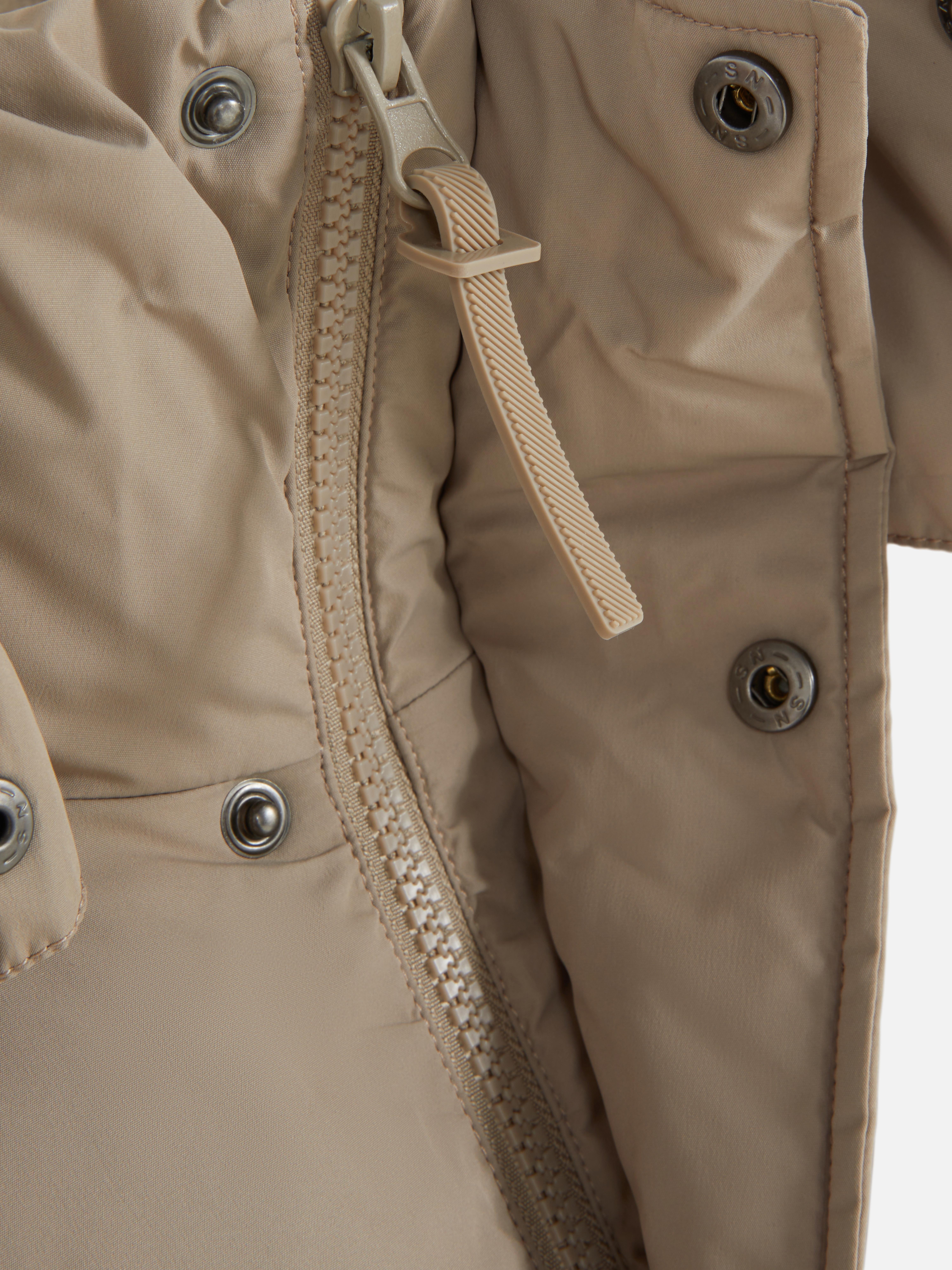 Veste sans manches zippée à capuche