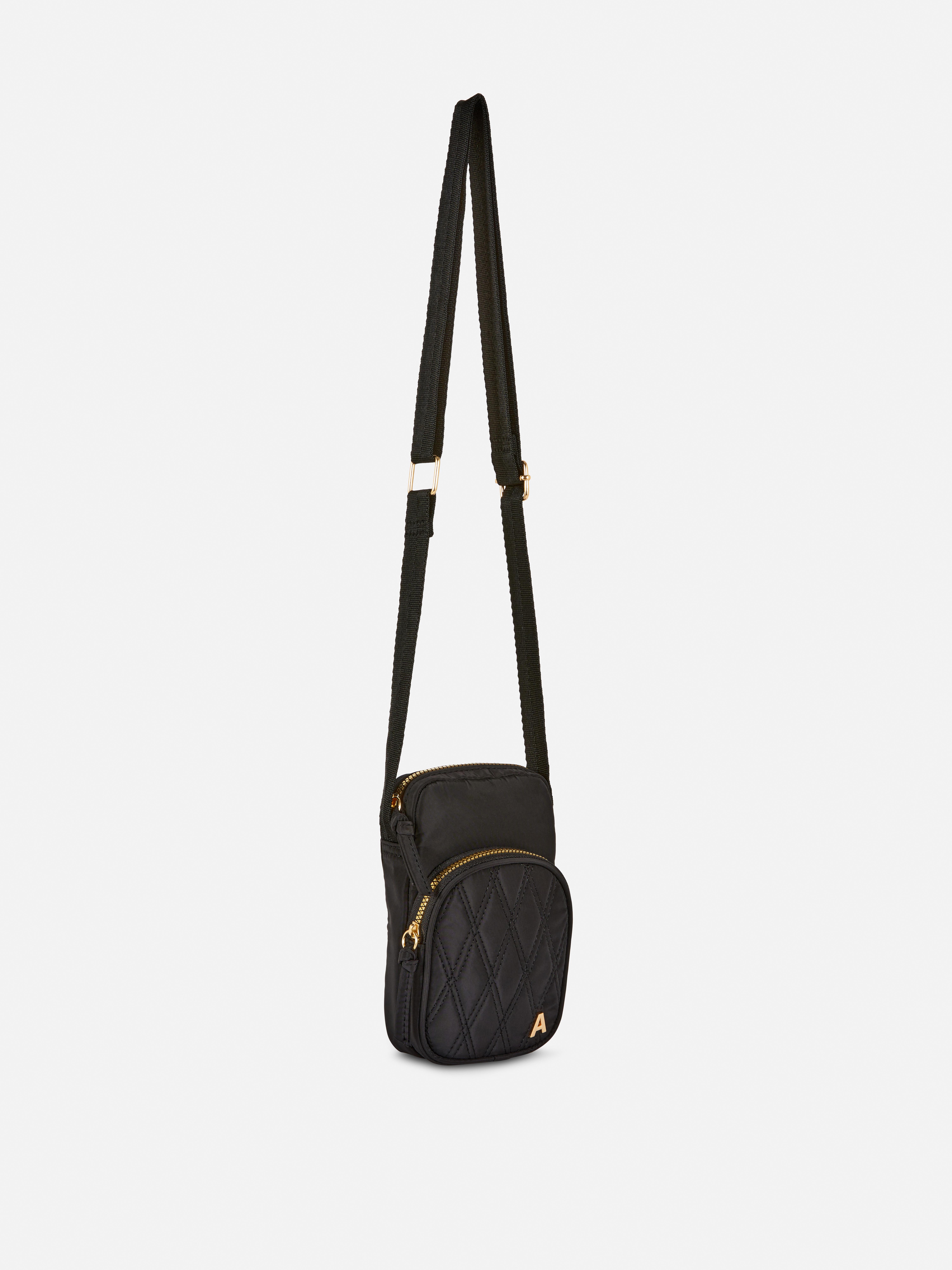 Gesteppte Handytasche mit Initiale