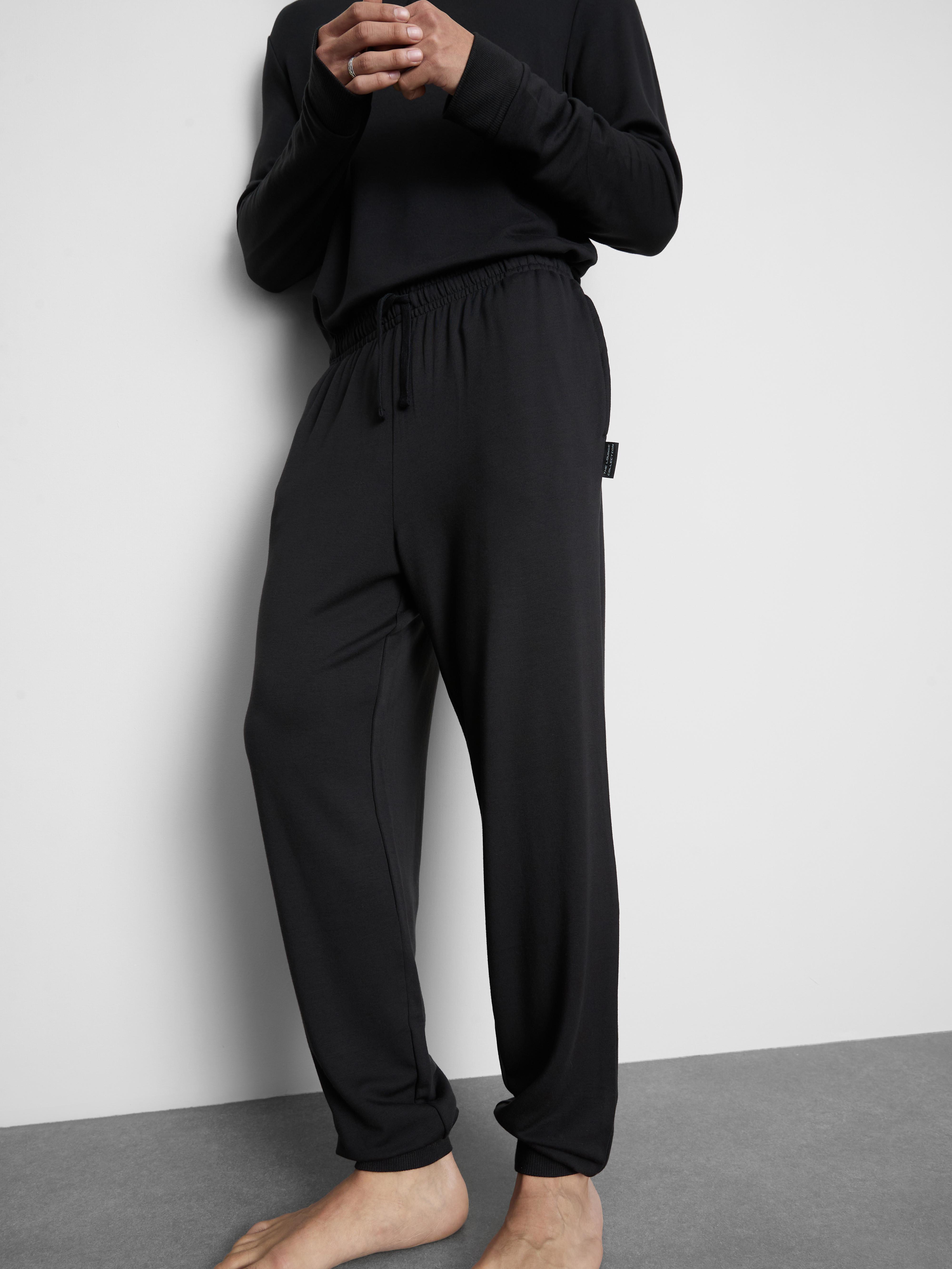 Men's Black Cuffed-Leg Drawstring Pajama Bottoms