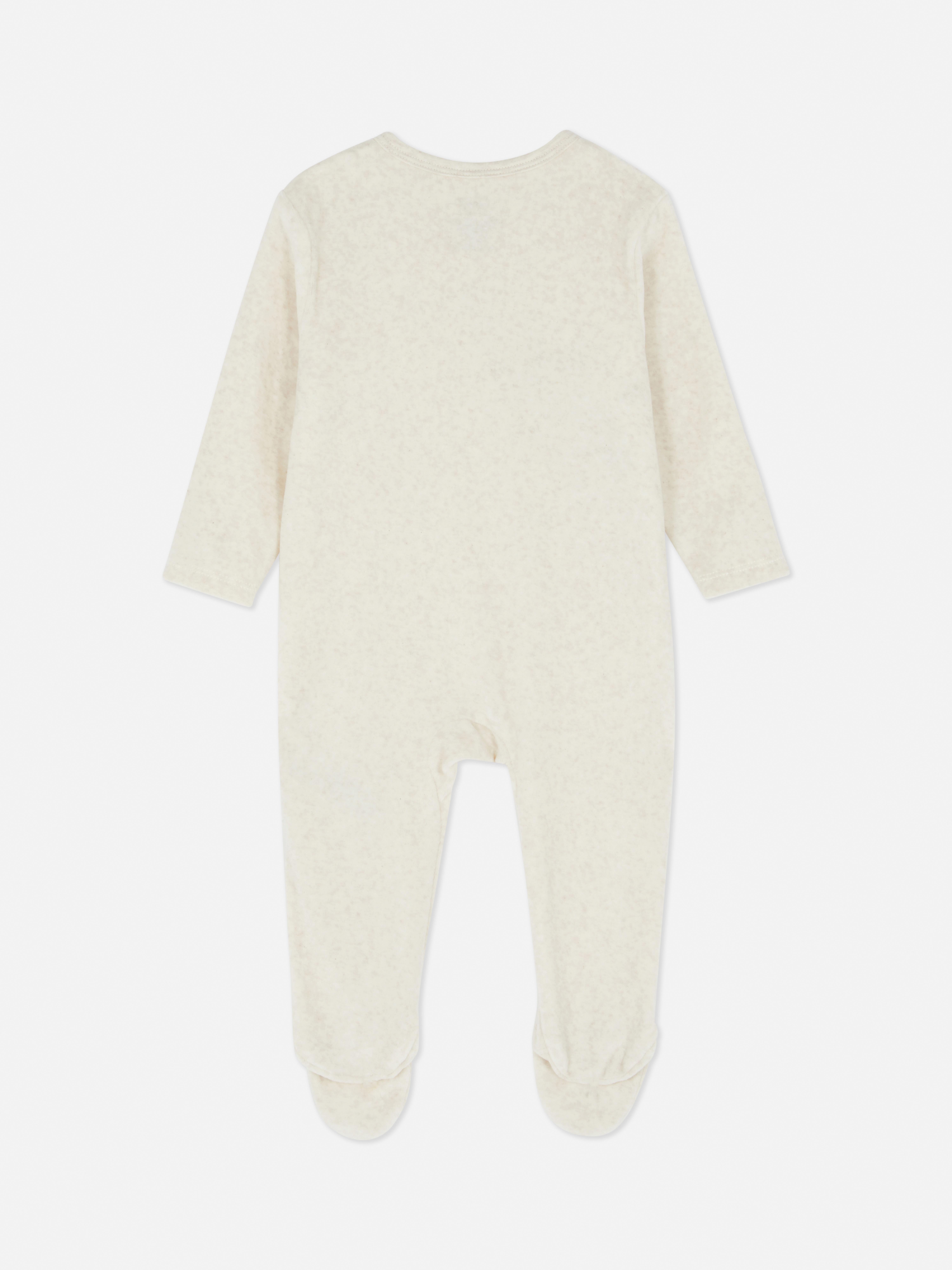 0-18mths | Disney’s Winnie the Pooh Christmas Wrap Newborn Sleepsuit