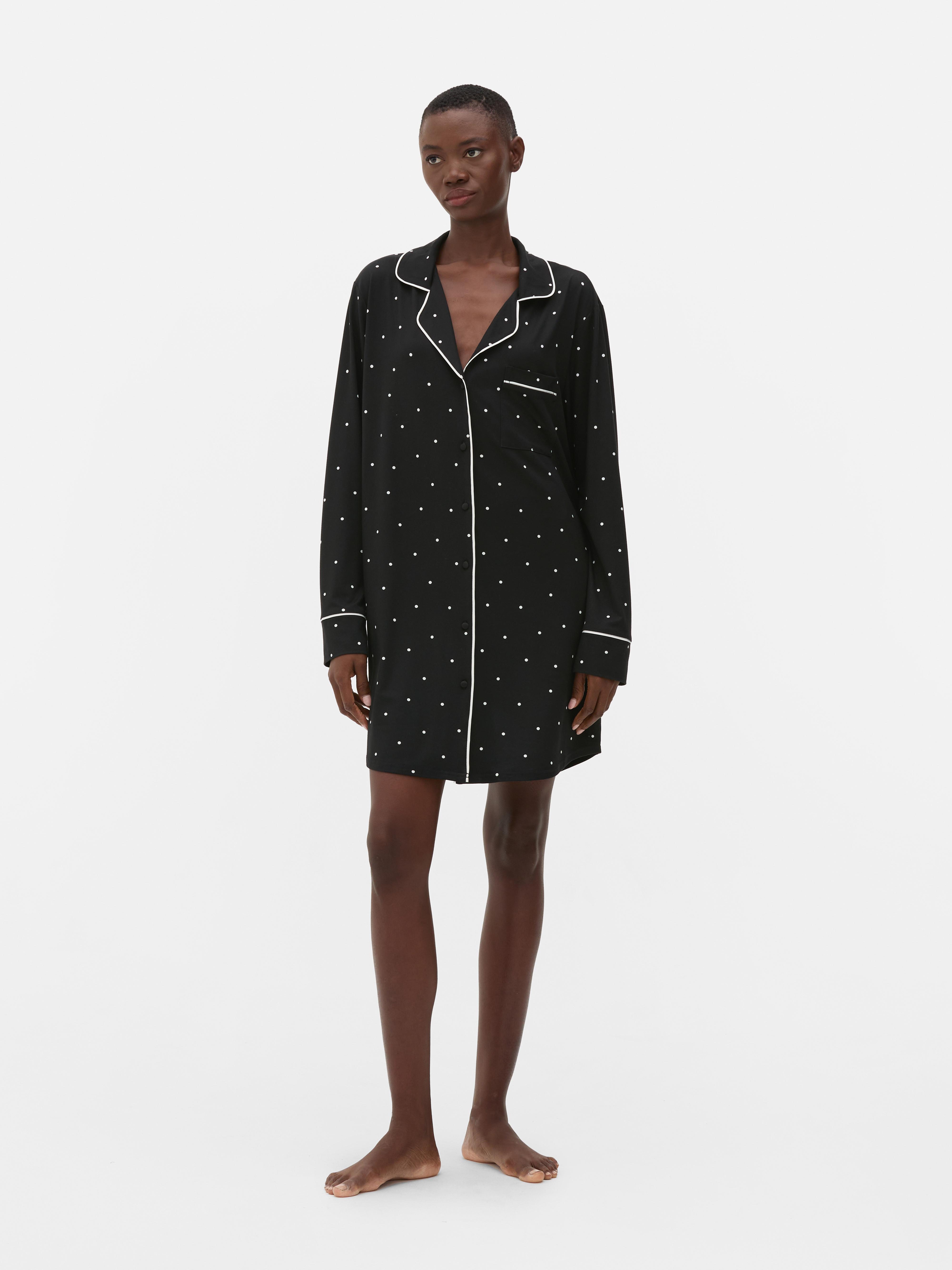 Chemise de nuit décontractée à passepoil