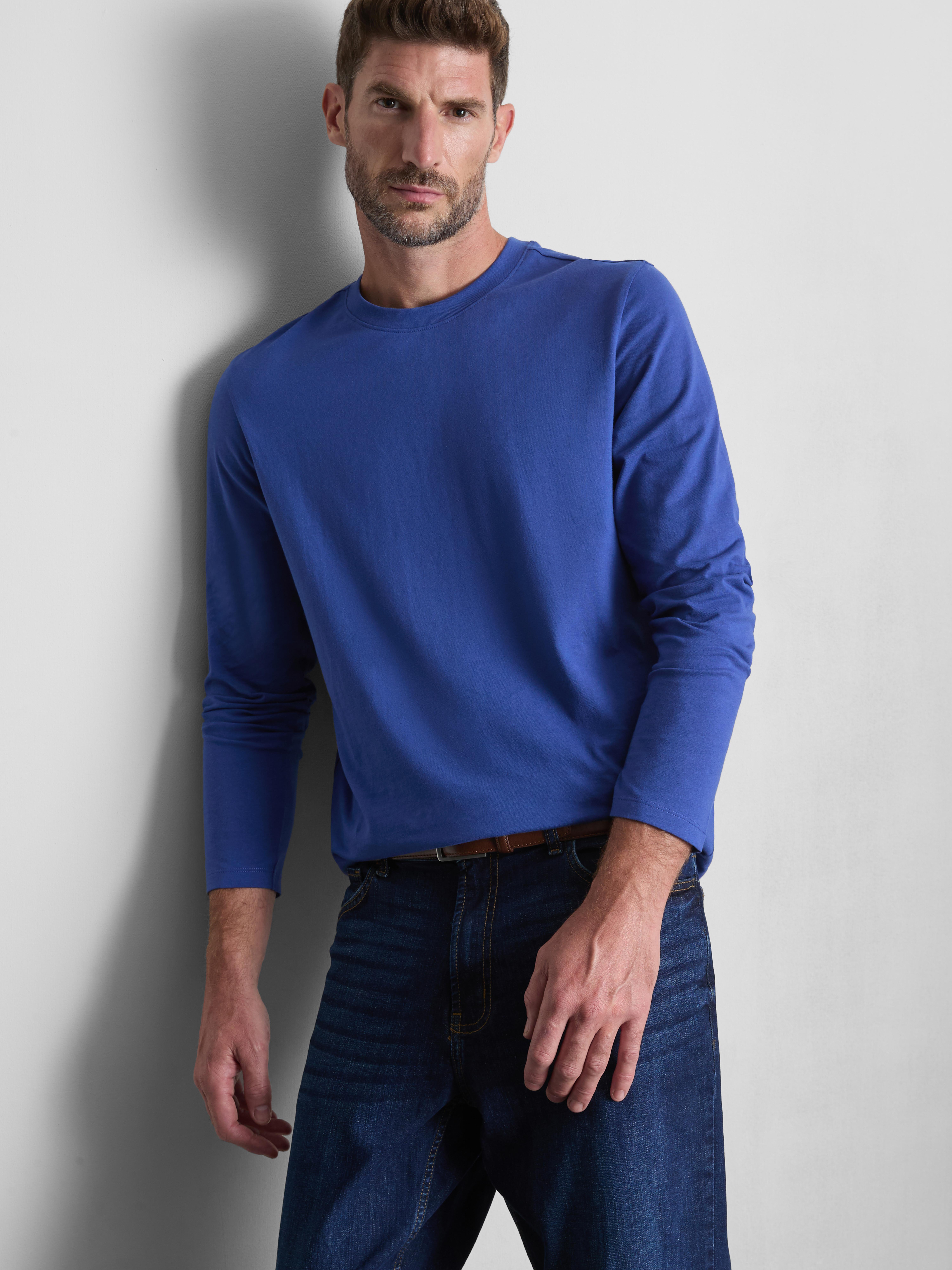 Essential Long Sleeve T-Shirt