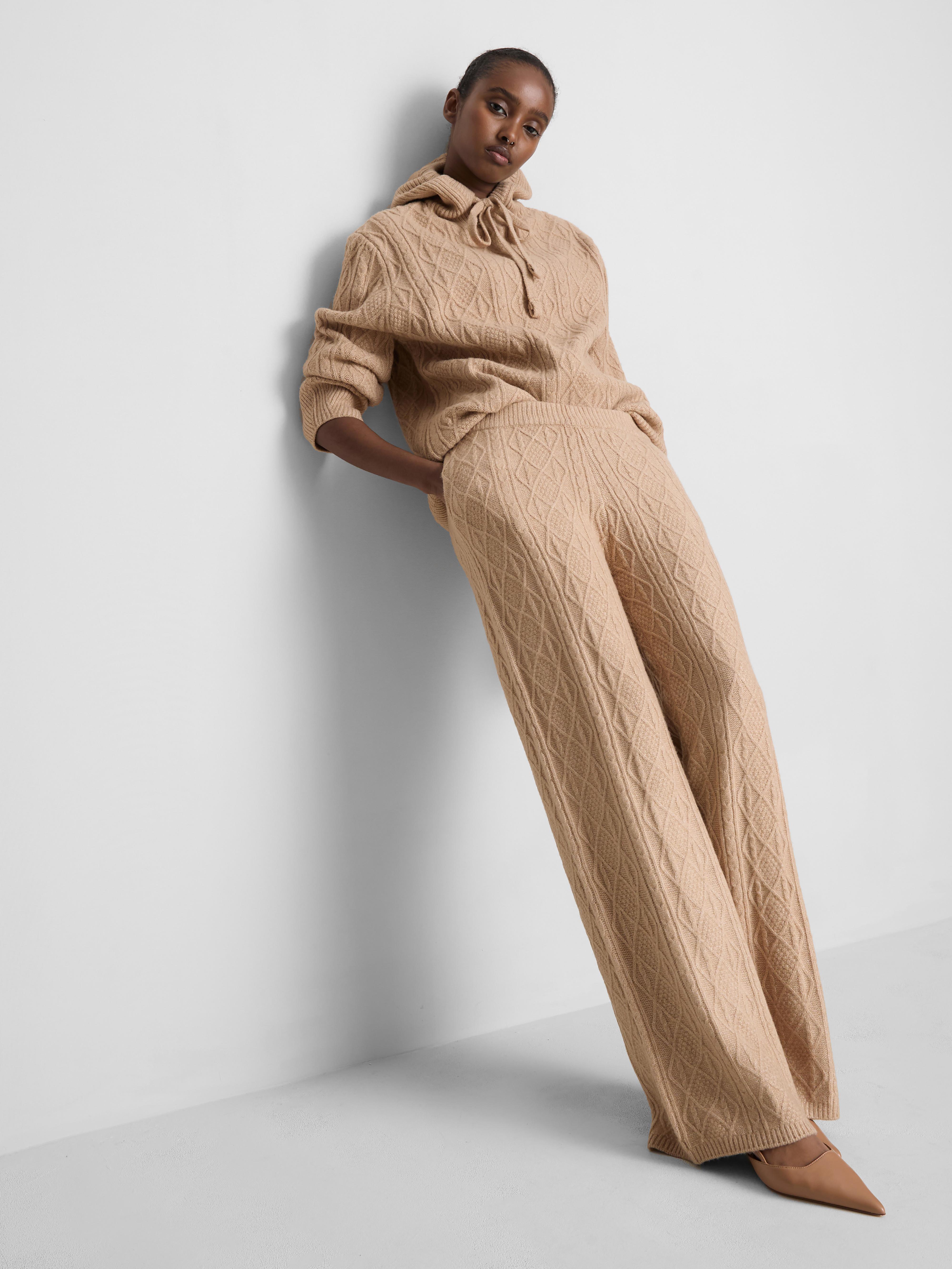 Kabelgebreide broek met wijde pijpen