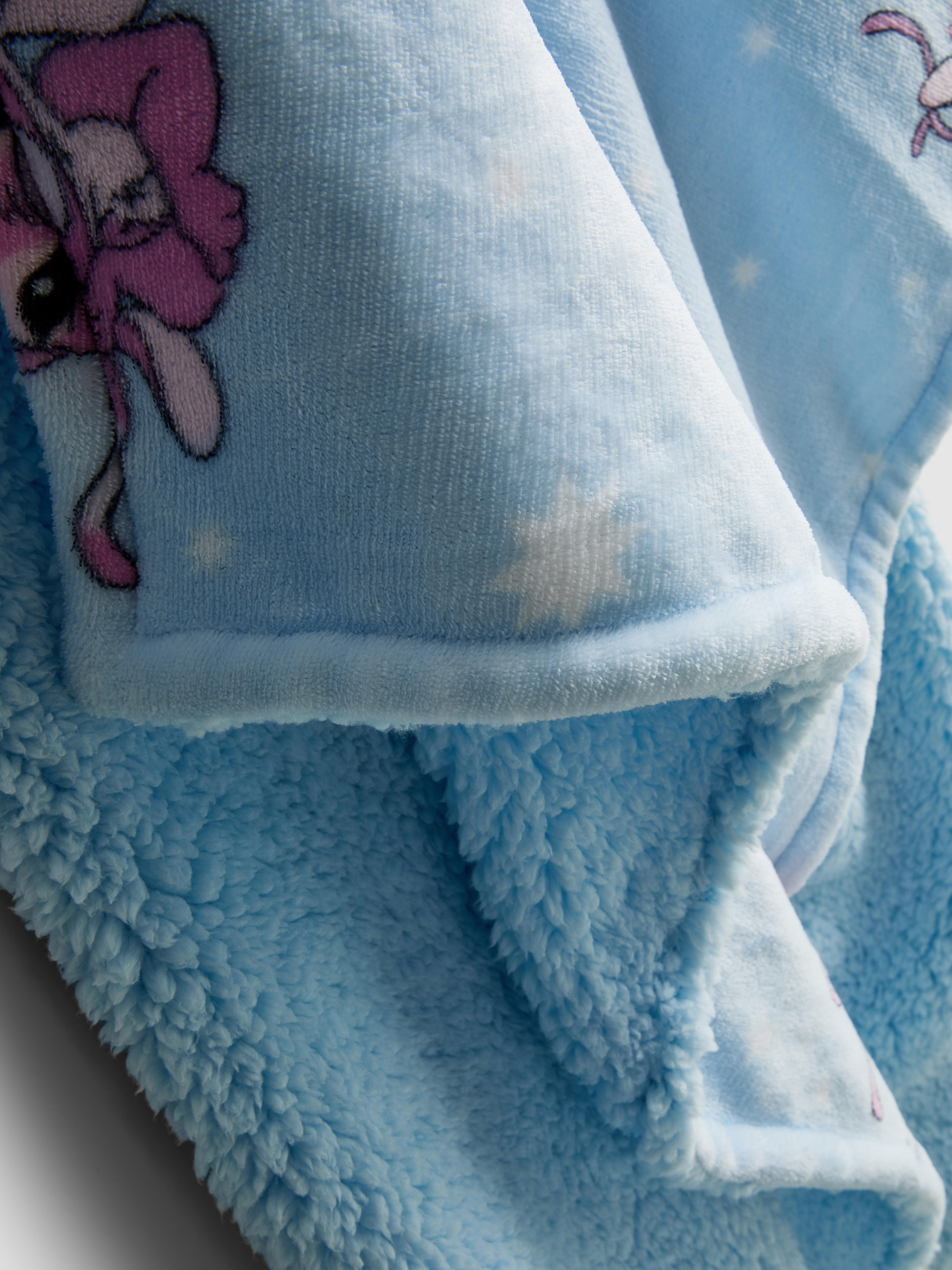 Disney’s Stitch Hooded Throw