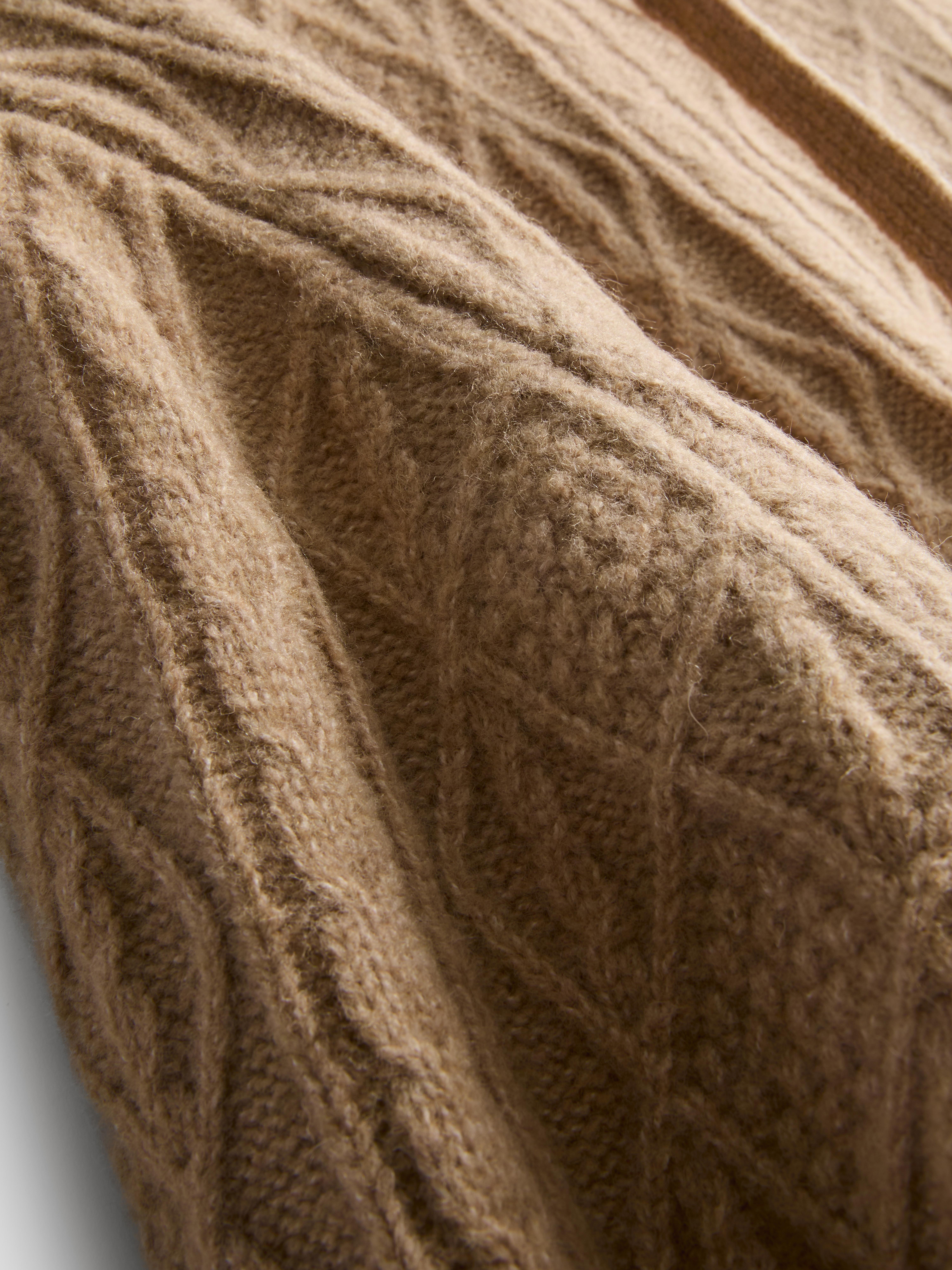 Relaxed Cable Knit Hoodie