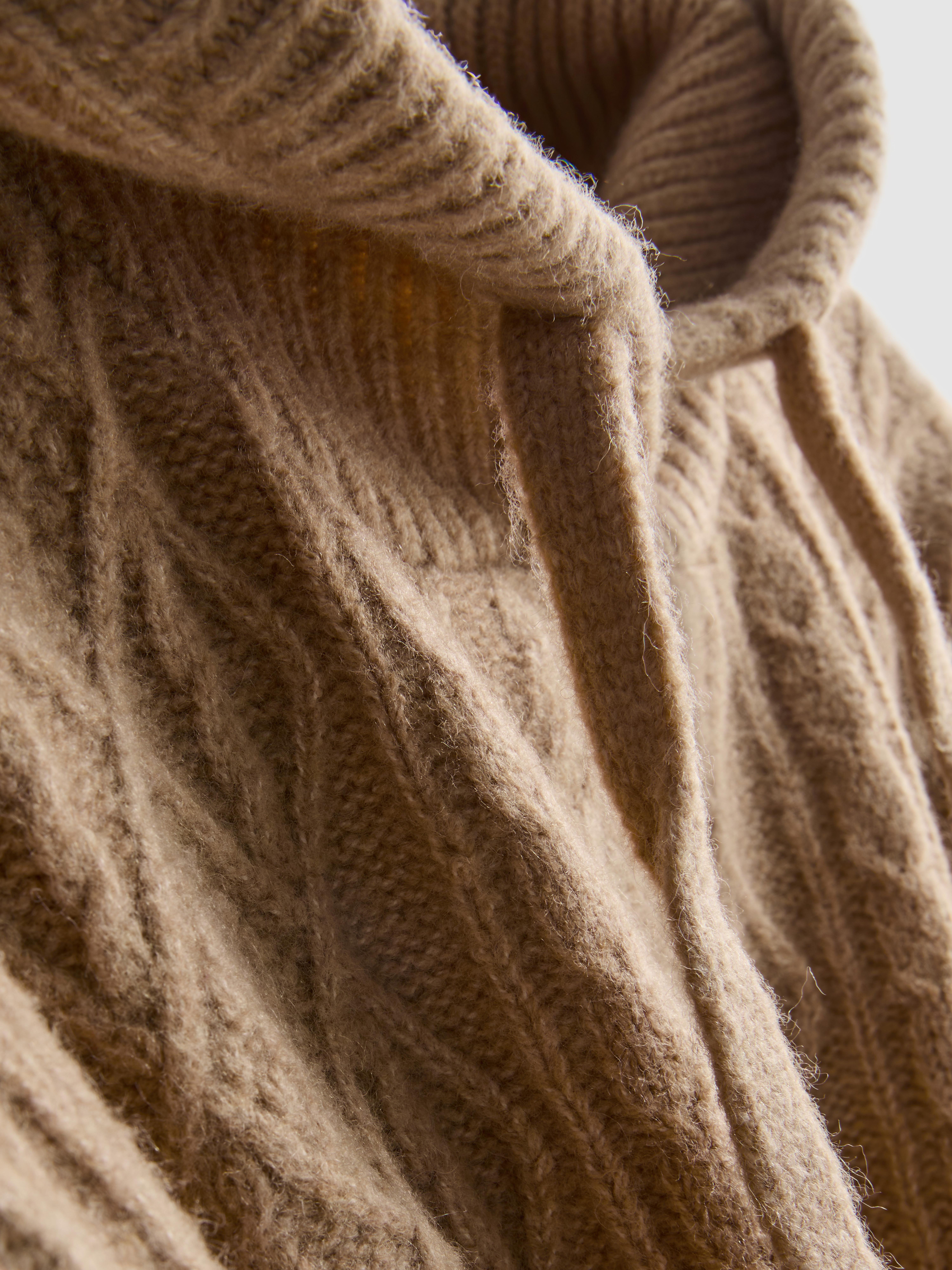 Relaxed Cable Knit Hoodie