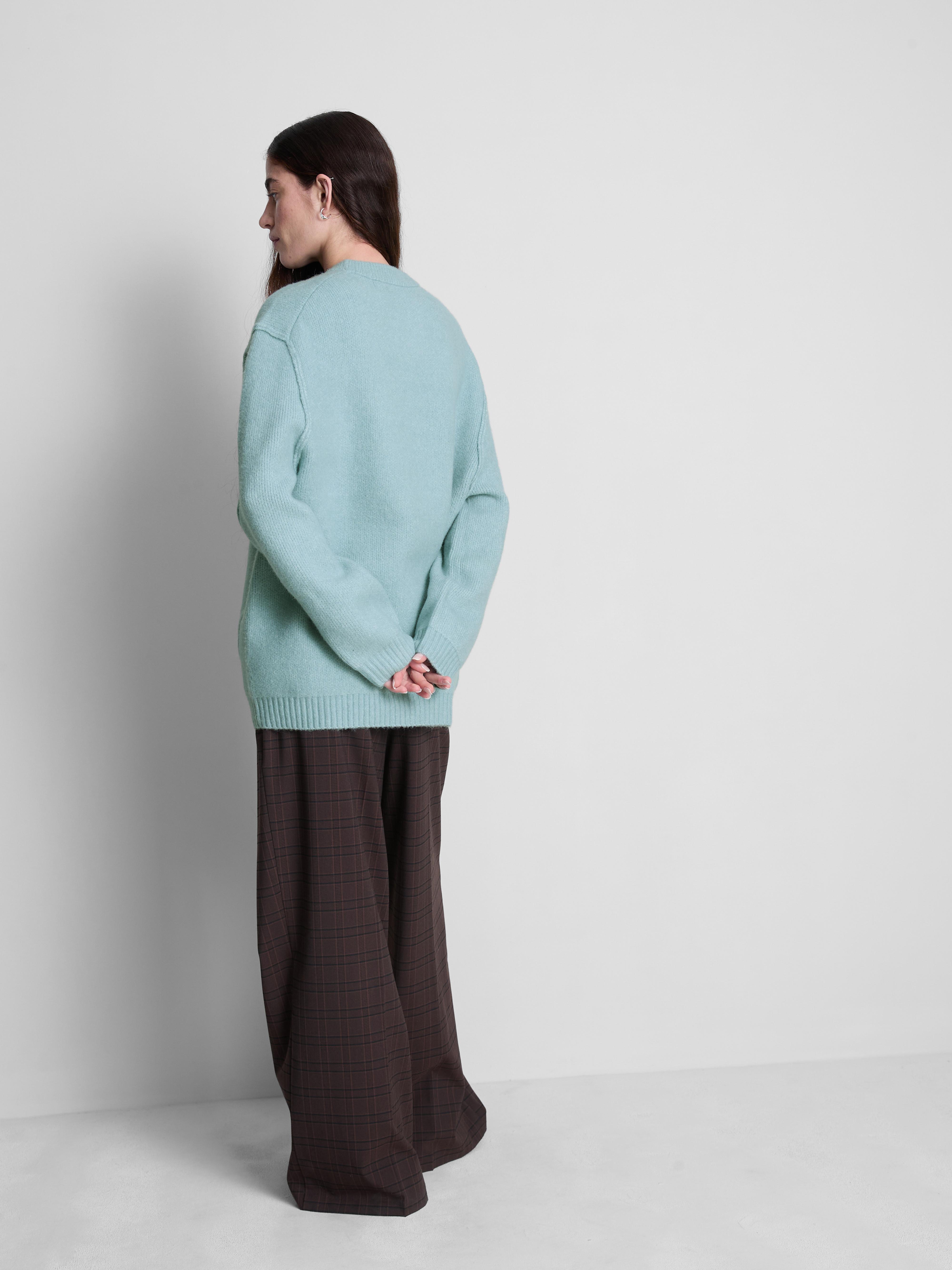 Essential Exposed Stitch Jumper