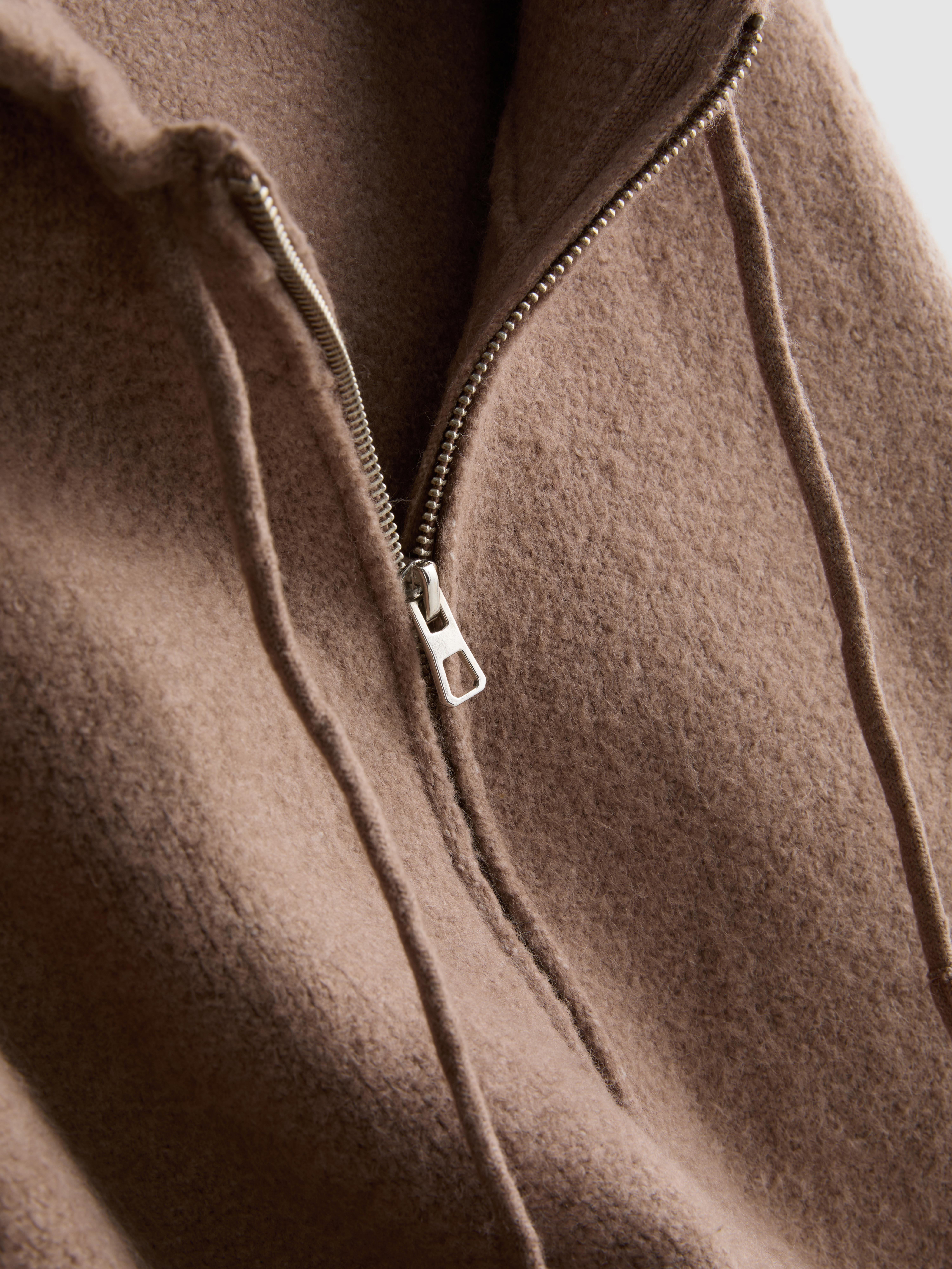 Sudadera básica con capucha y cremallera