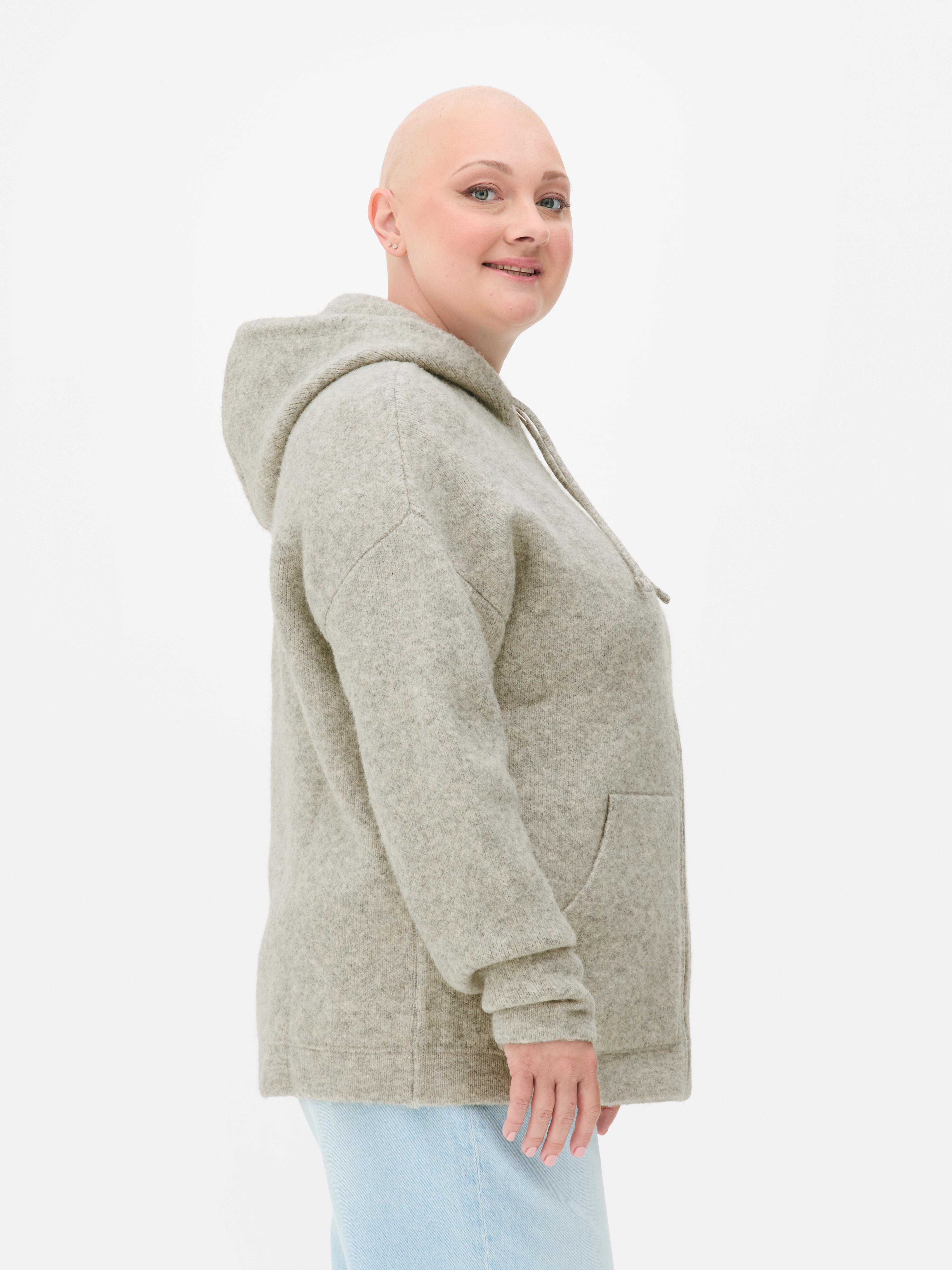 Casaco capuz fecho correr essencial