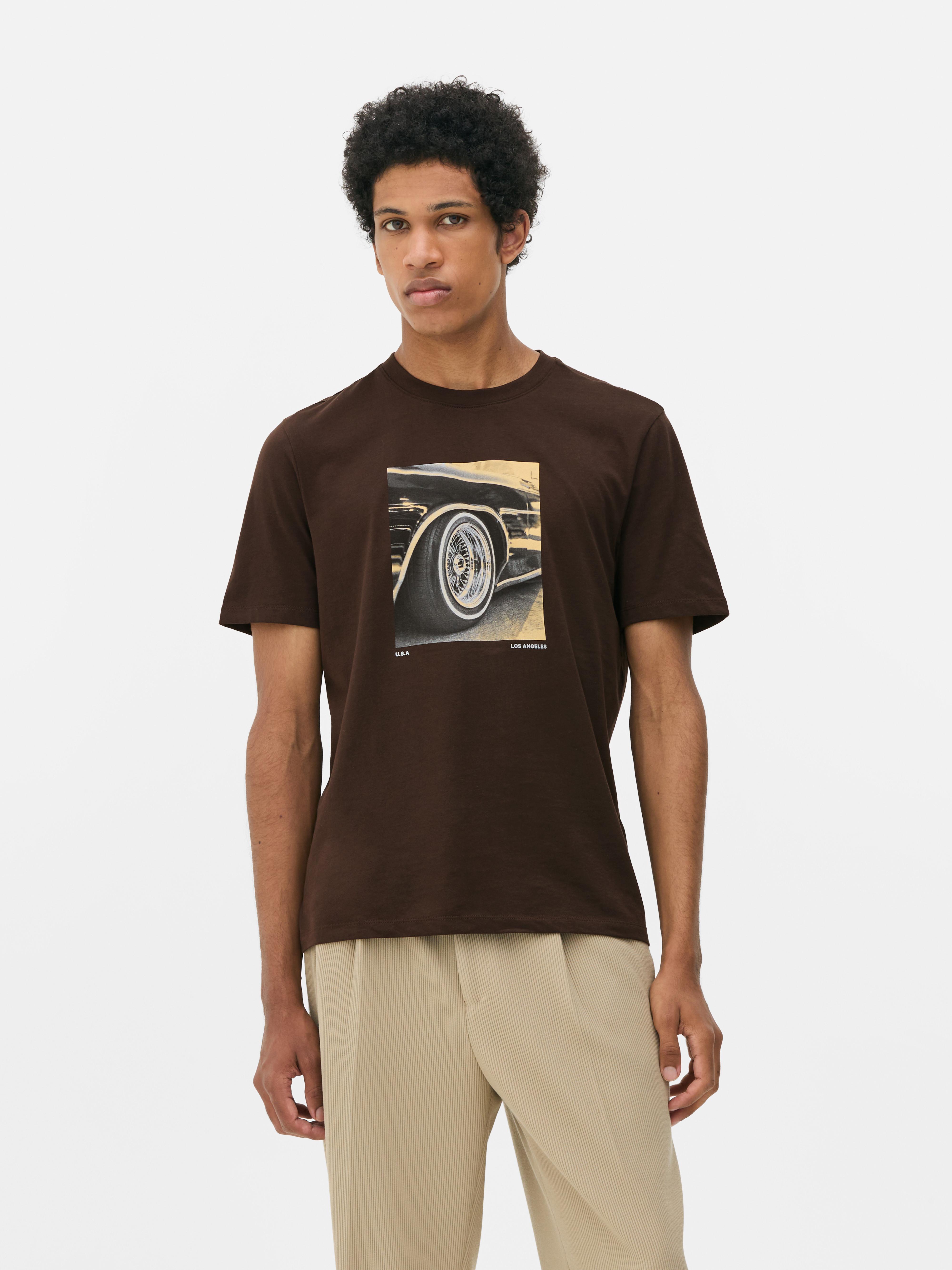 Men's Brown Car Wheel Graphic Short Sleeve T-Shirt