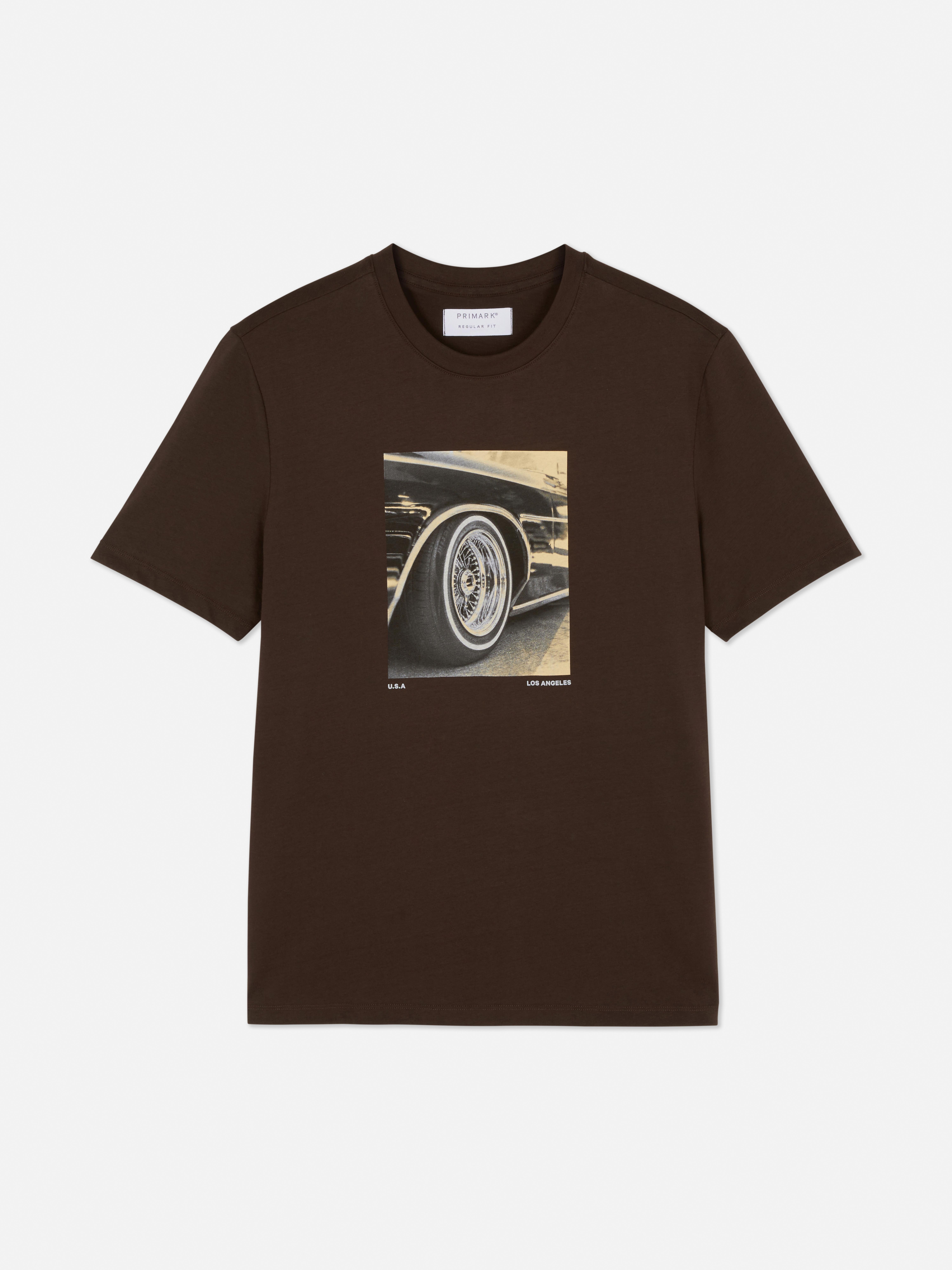 Men's Brown Car Wheel Graphic Short Sleeve T-Shirt