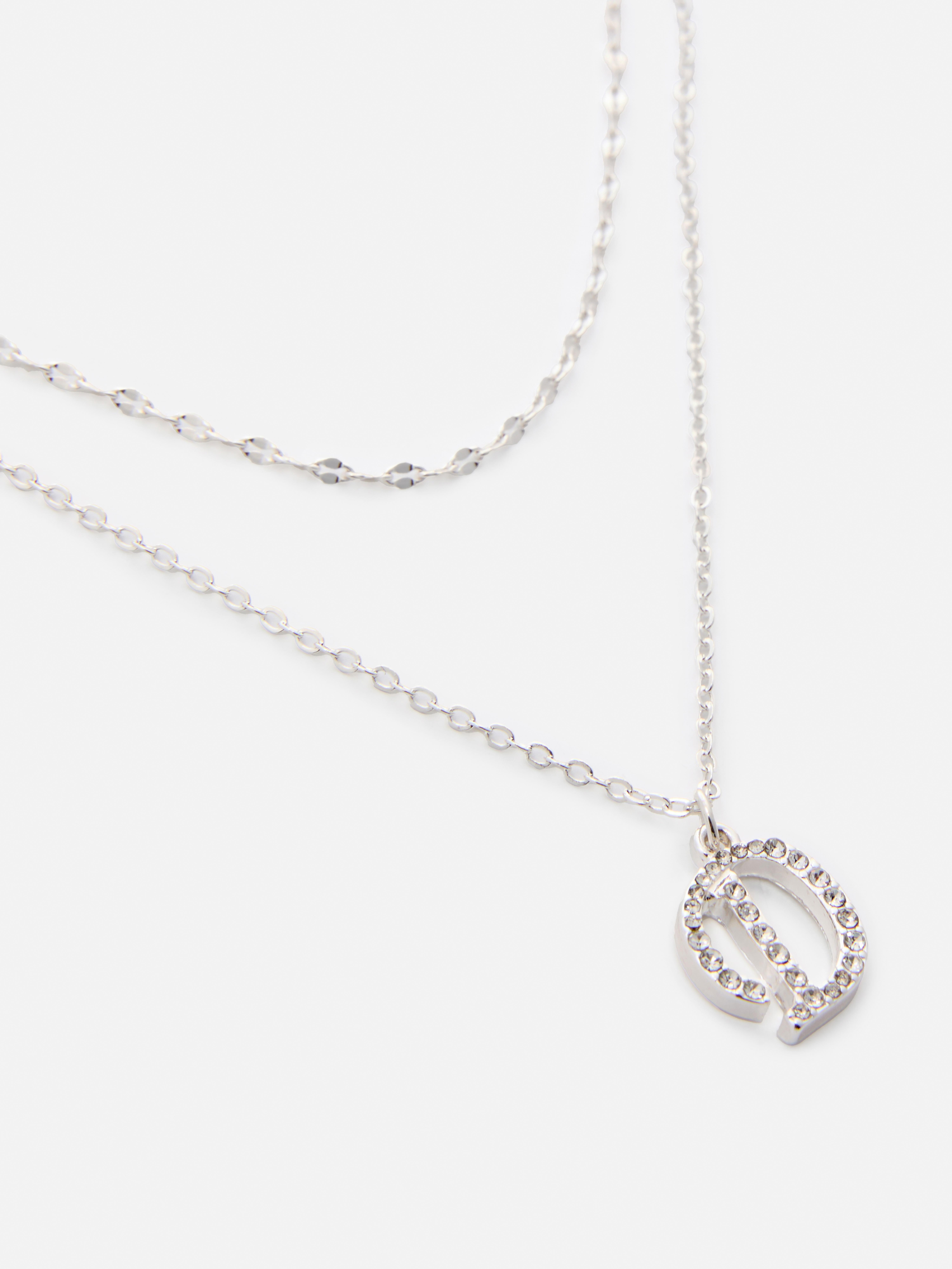 Collier à strass et initiale