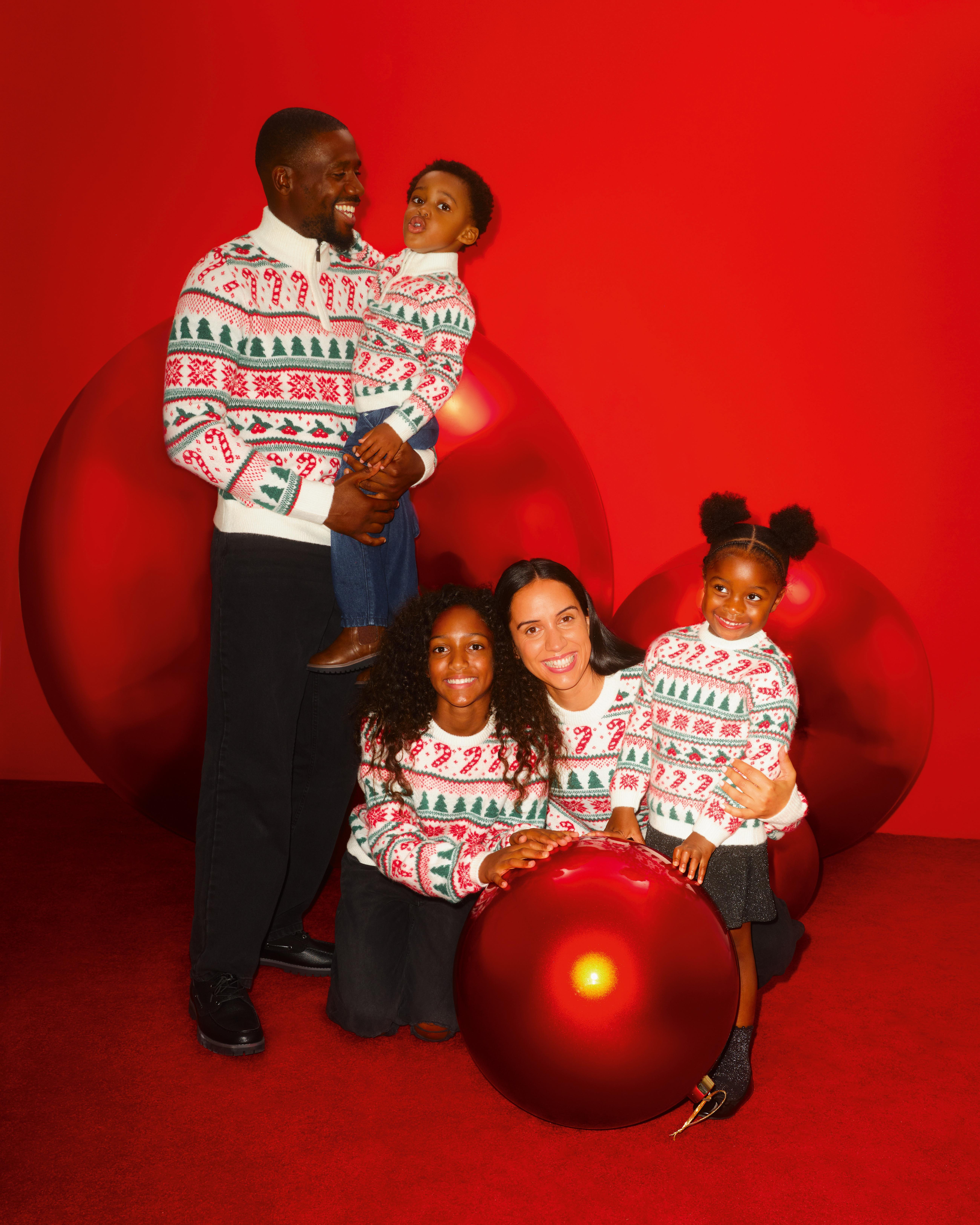 1.5-7yrs | Kid's Candy Cane Fair Isle Family Christmas Jumper