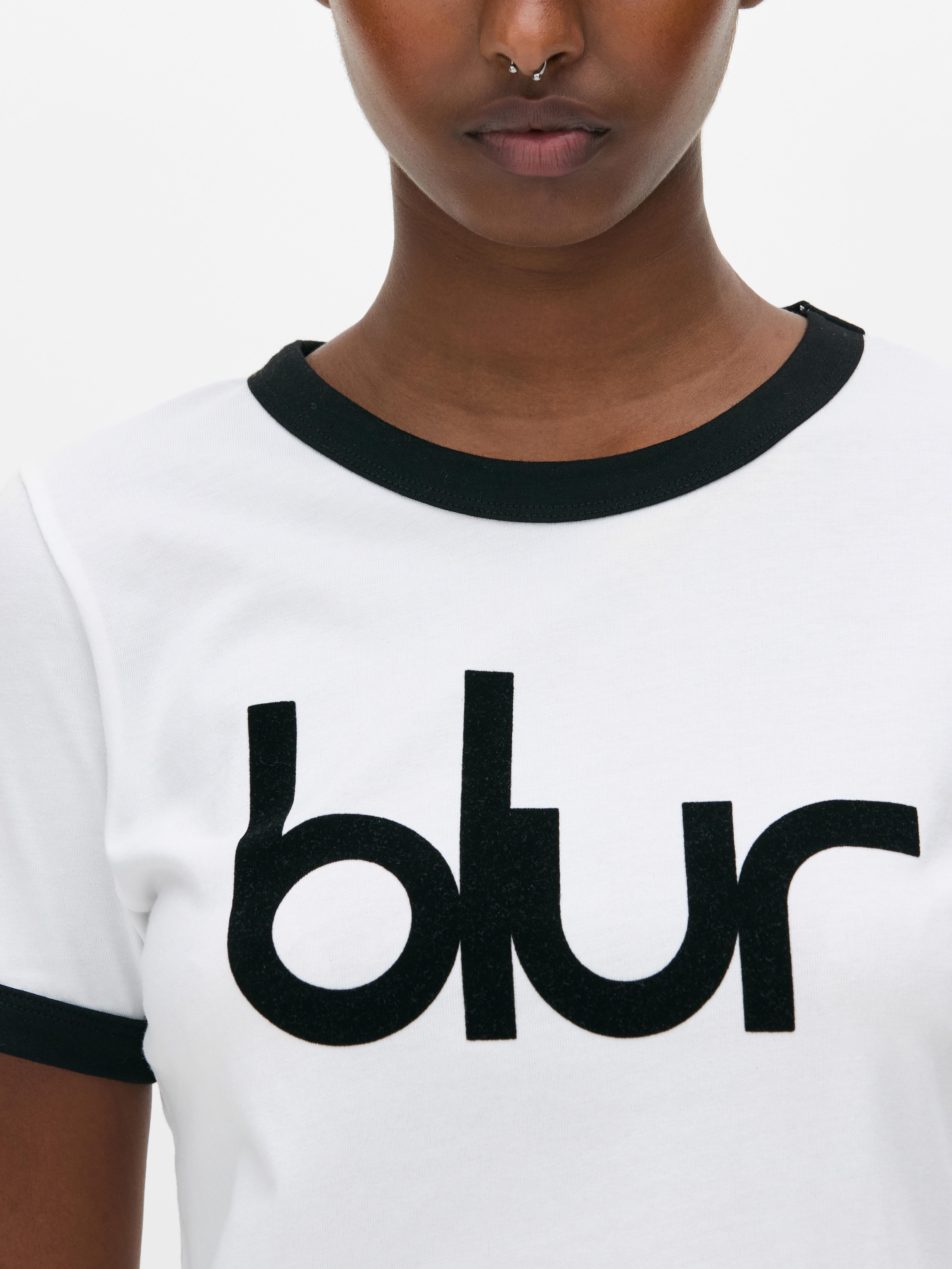 Camiseta corta y entallada retro de Blur