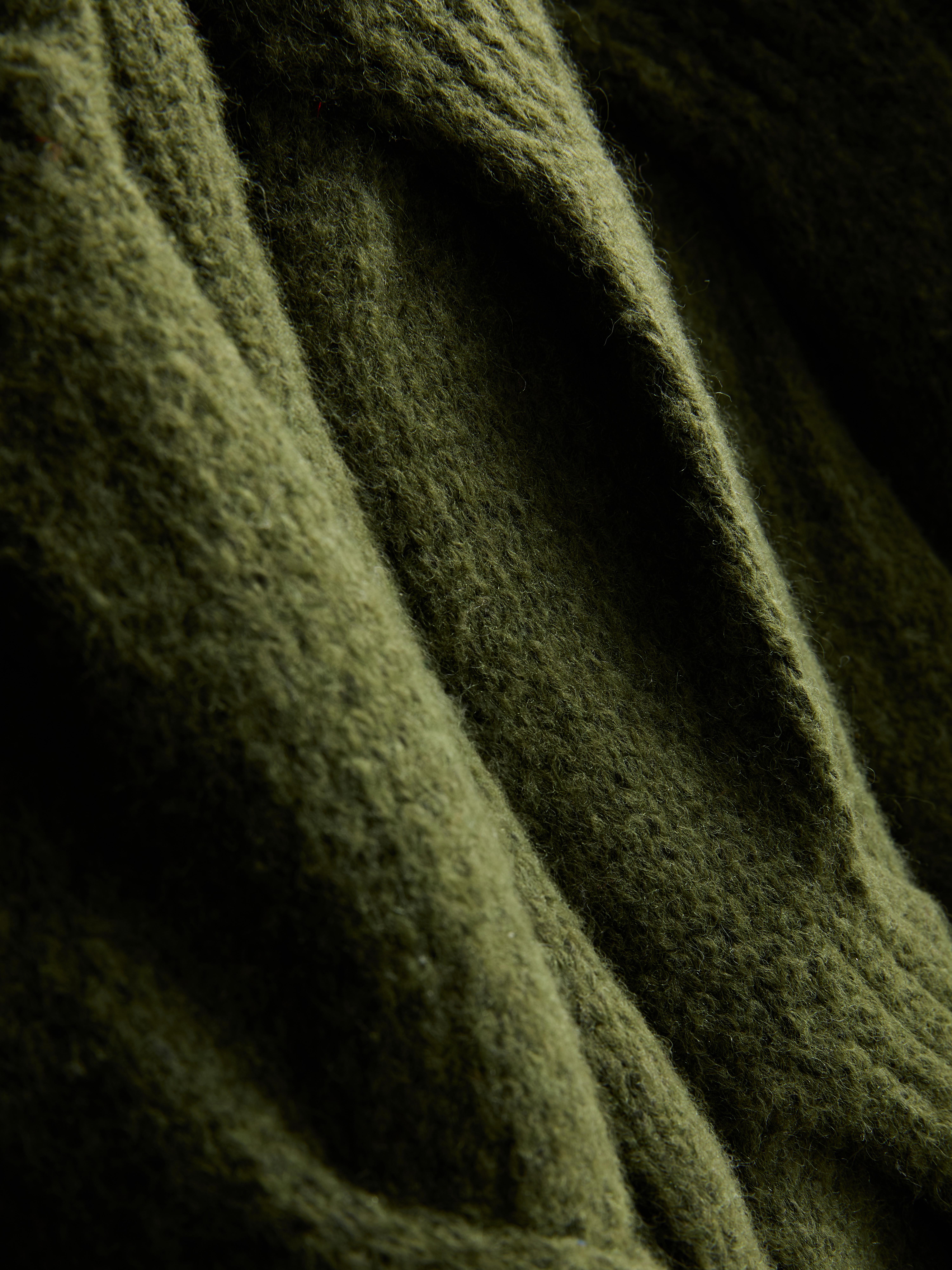 Essential Relaxed Cable Knit Jumper