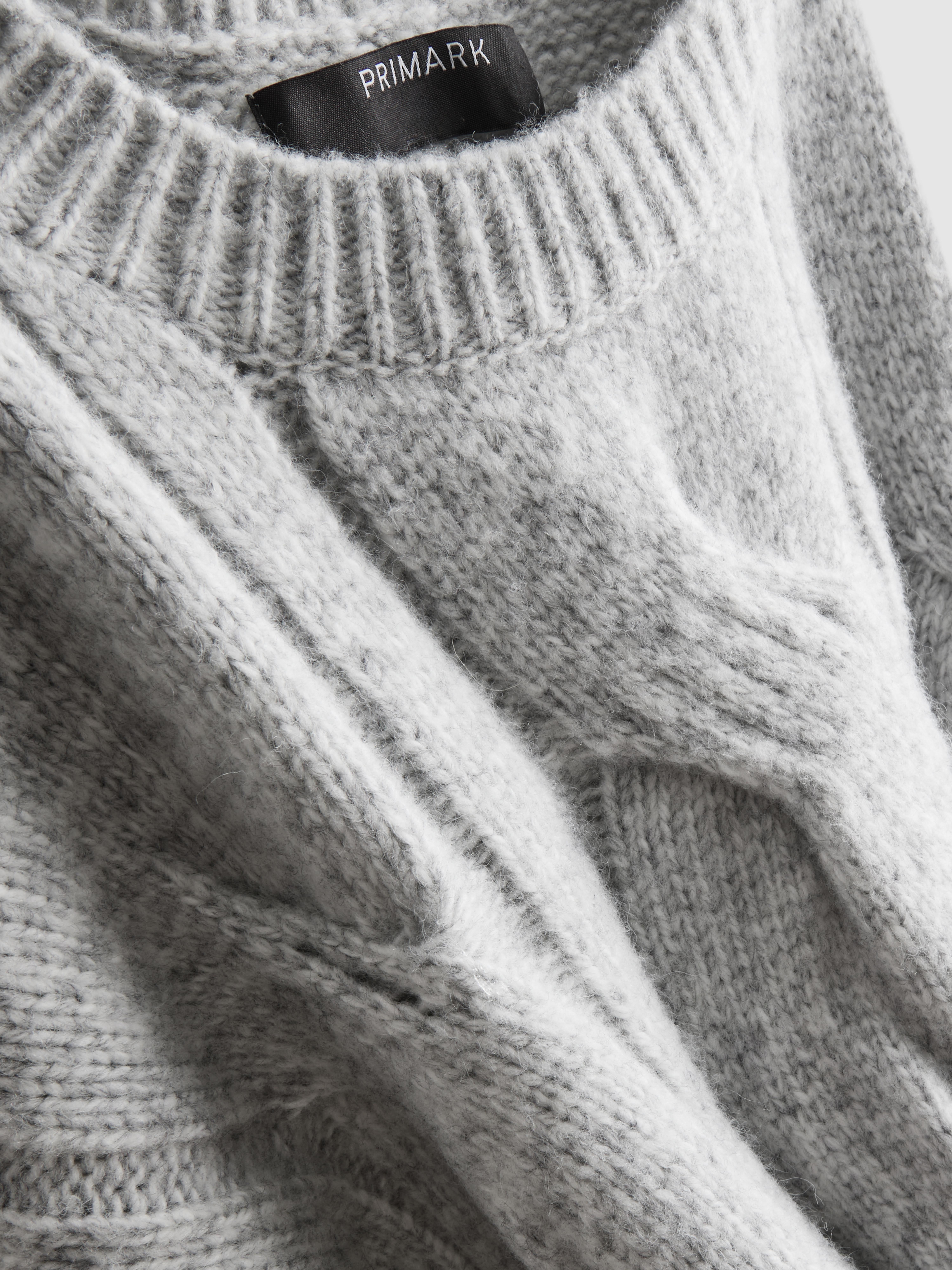 Essential Relaxed Cable Knit Jumper