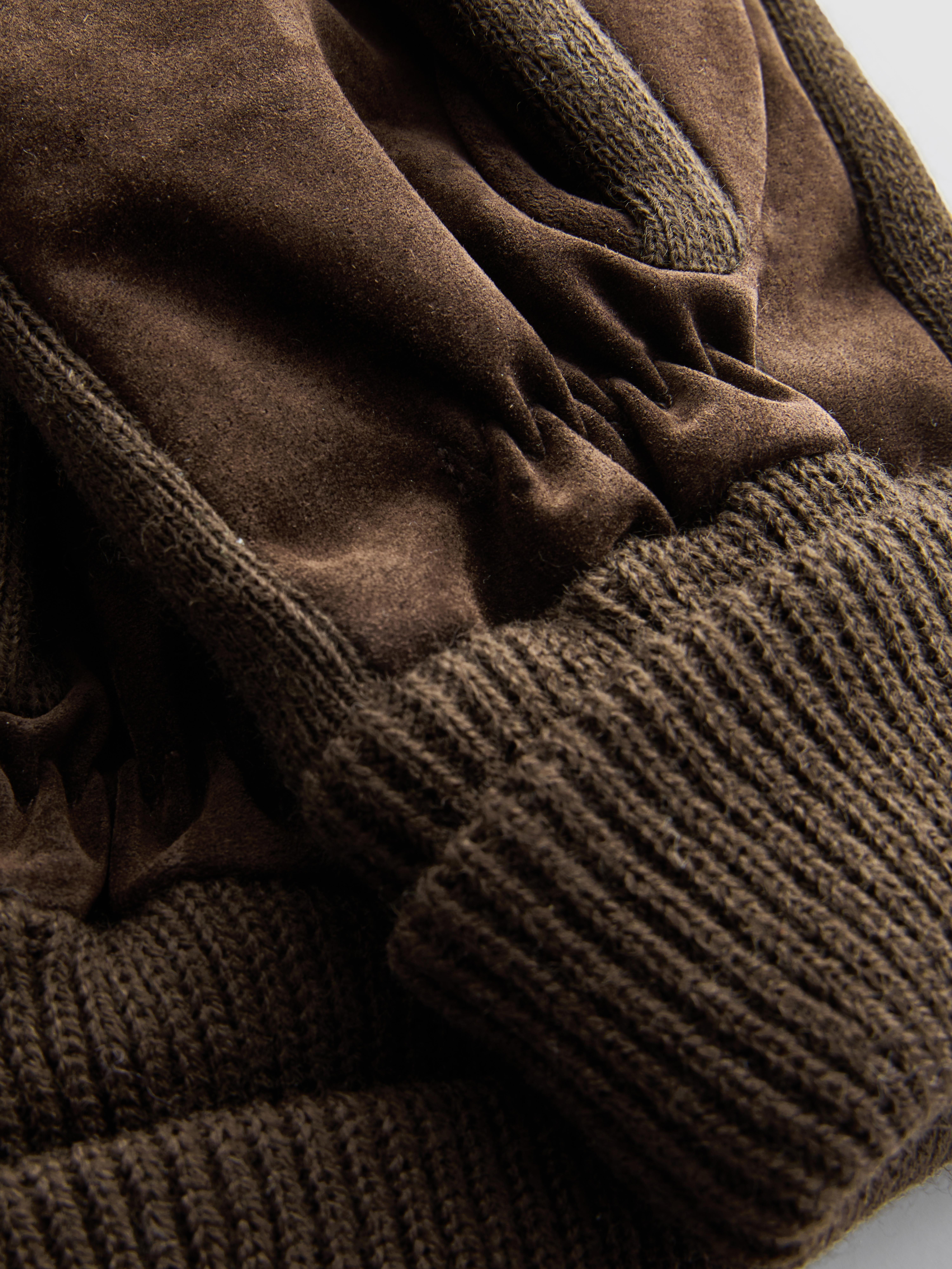 Suede Gloves With Knitted Wrists