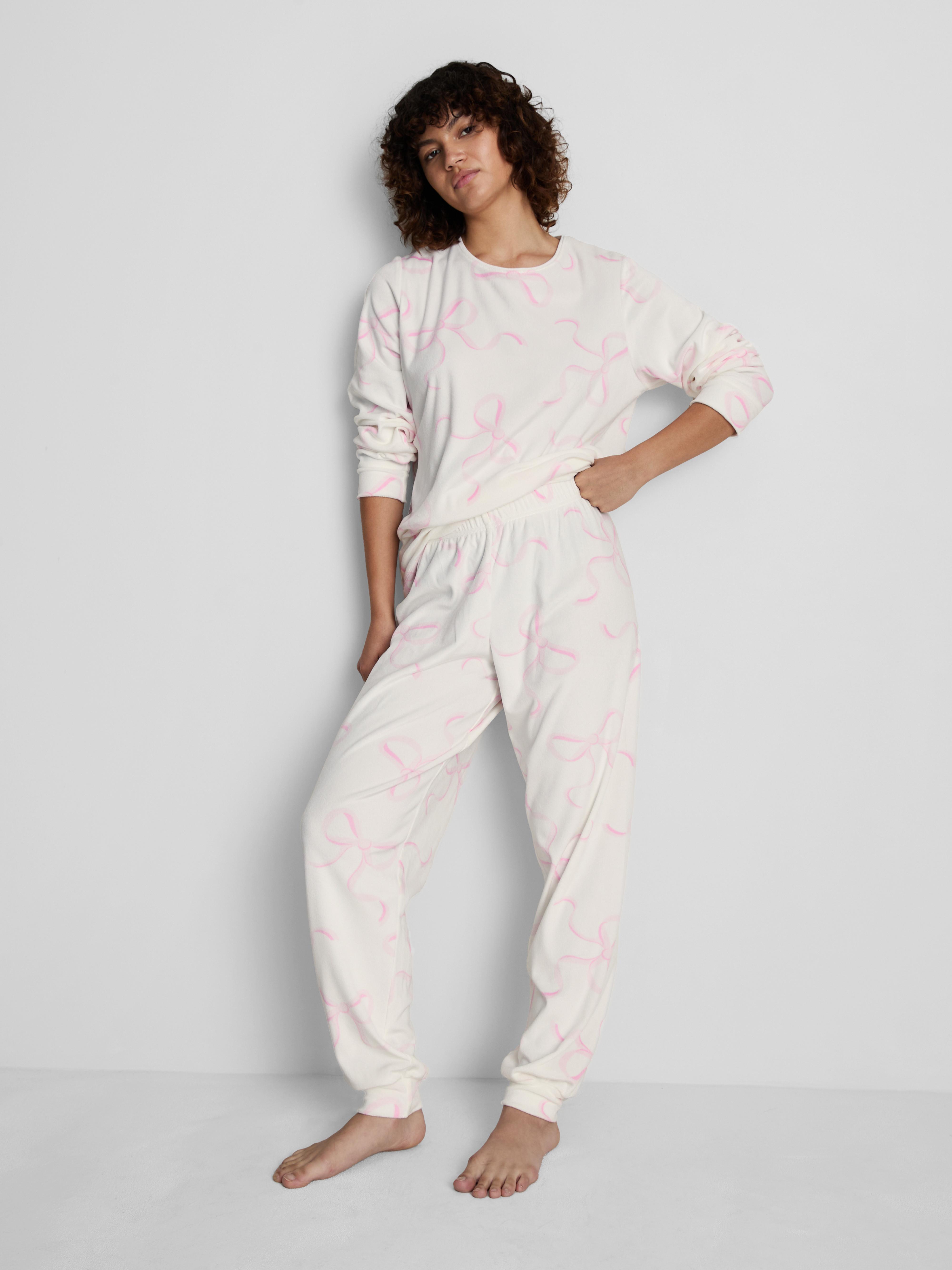 Plush Bow Pyjama Set
