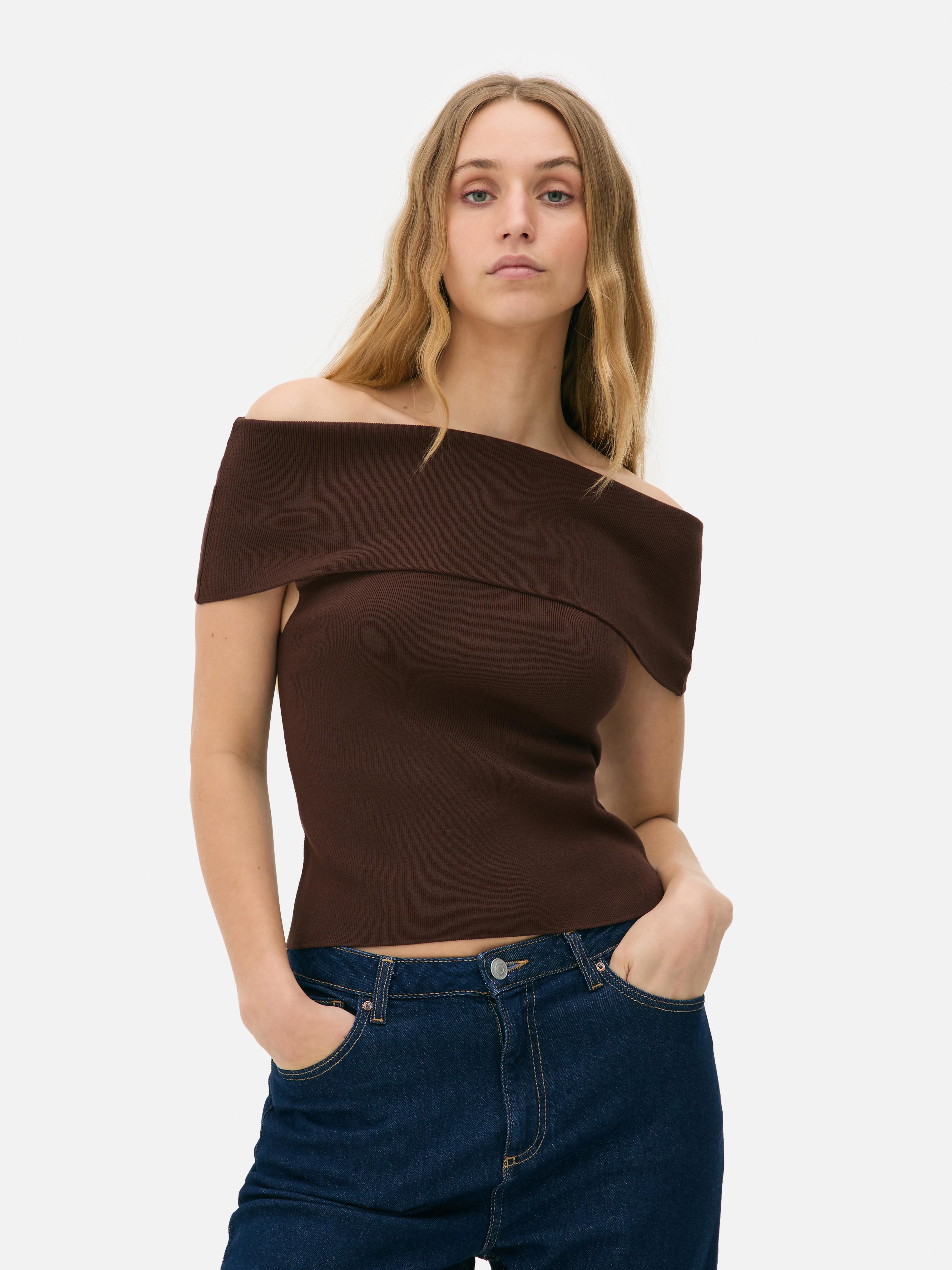 Top con spalle scoperte