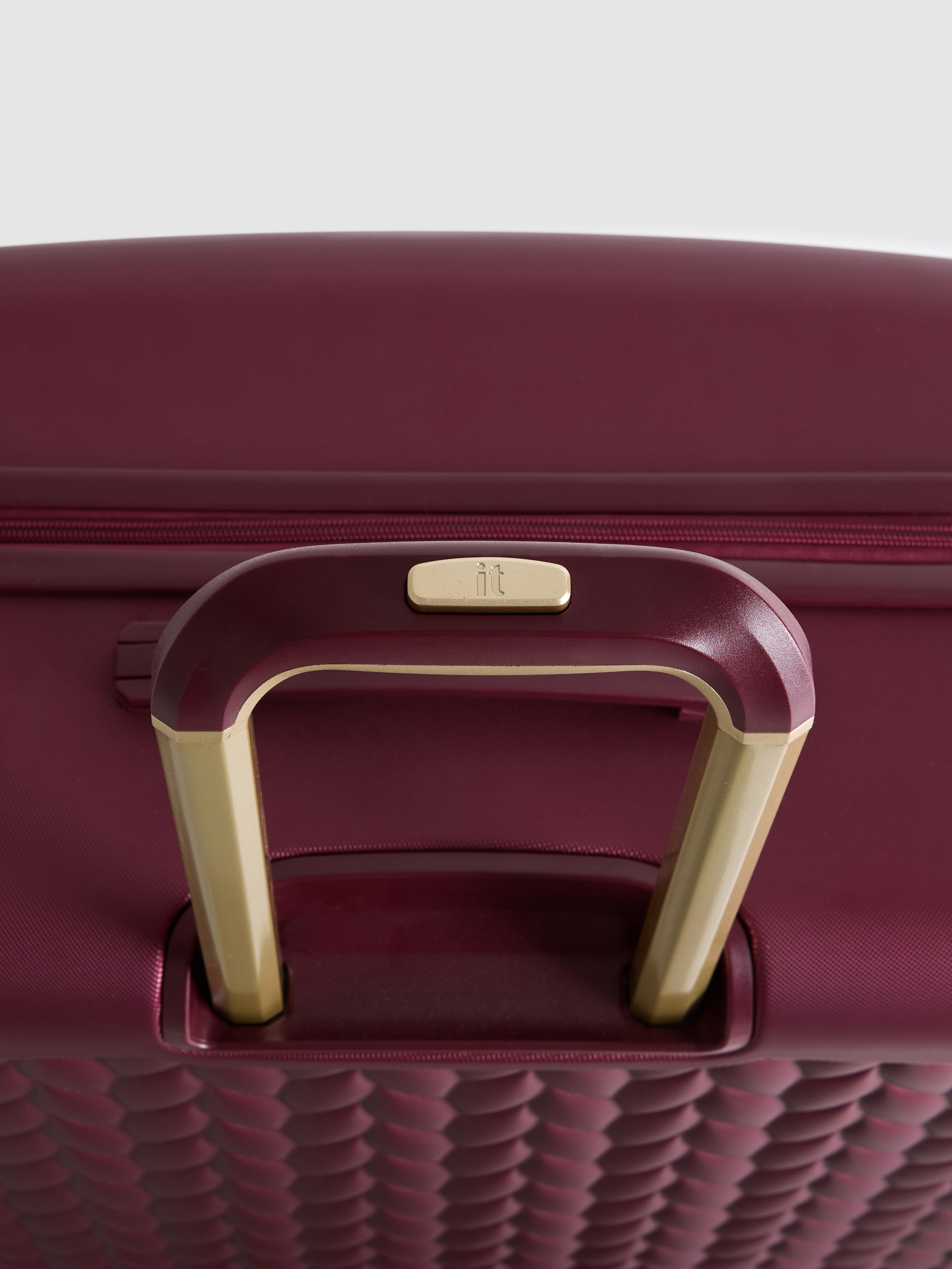 it Luggage Hard Shell Suitcase