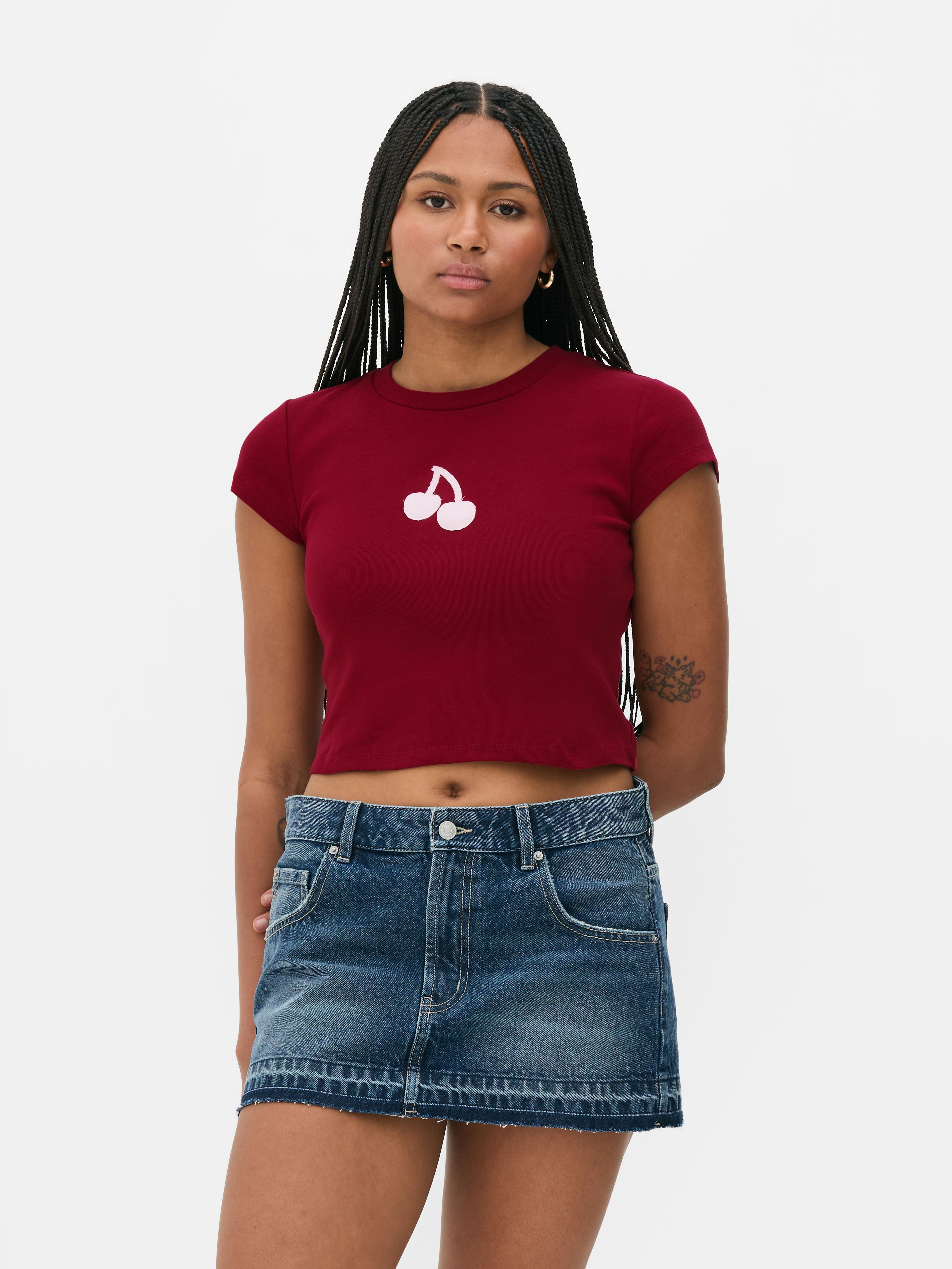 Appliqué Patch Cropped T-Shirt