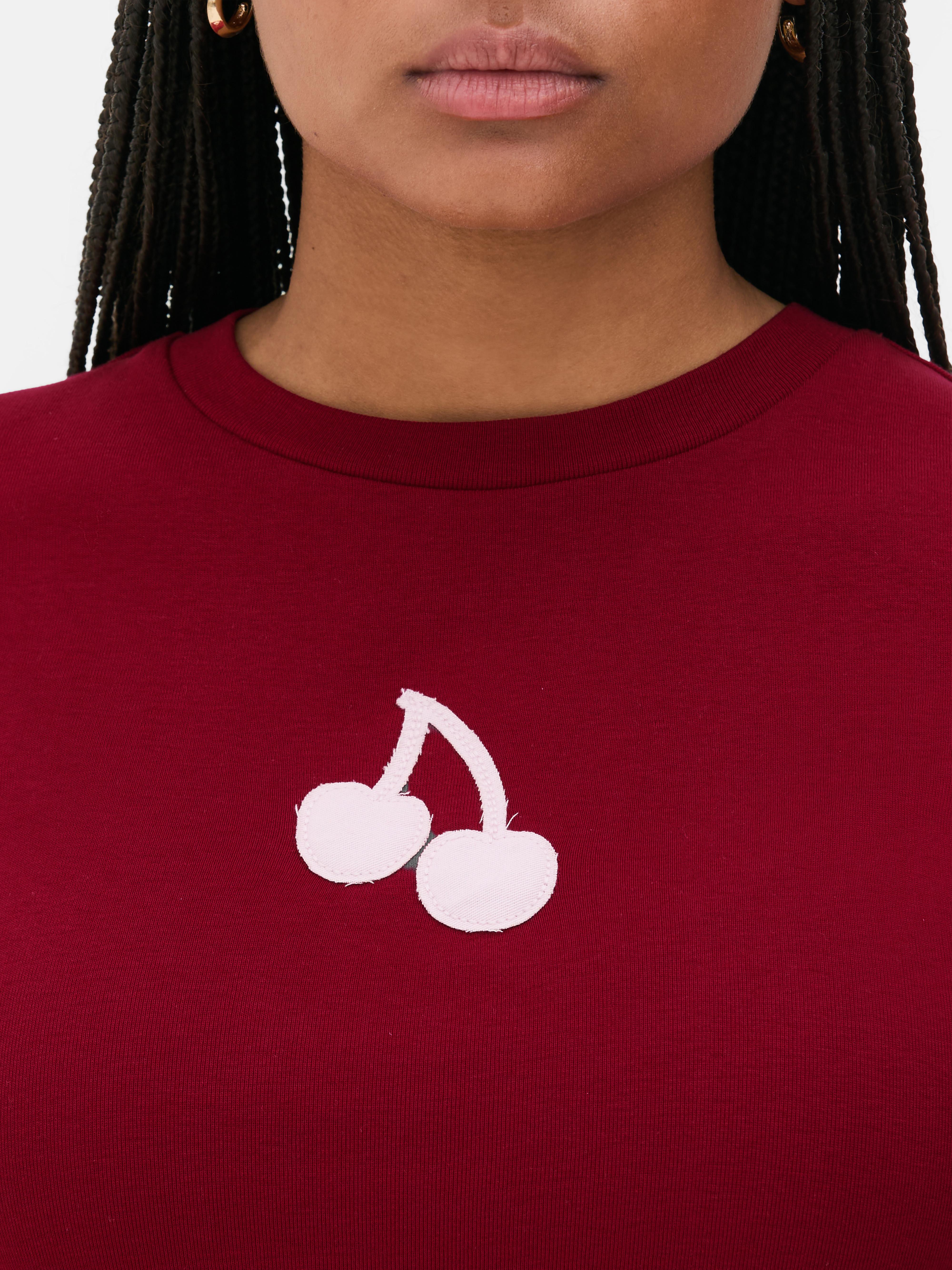 Appliqué Patch Cropped T-Shirt