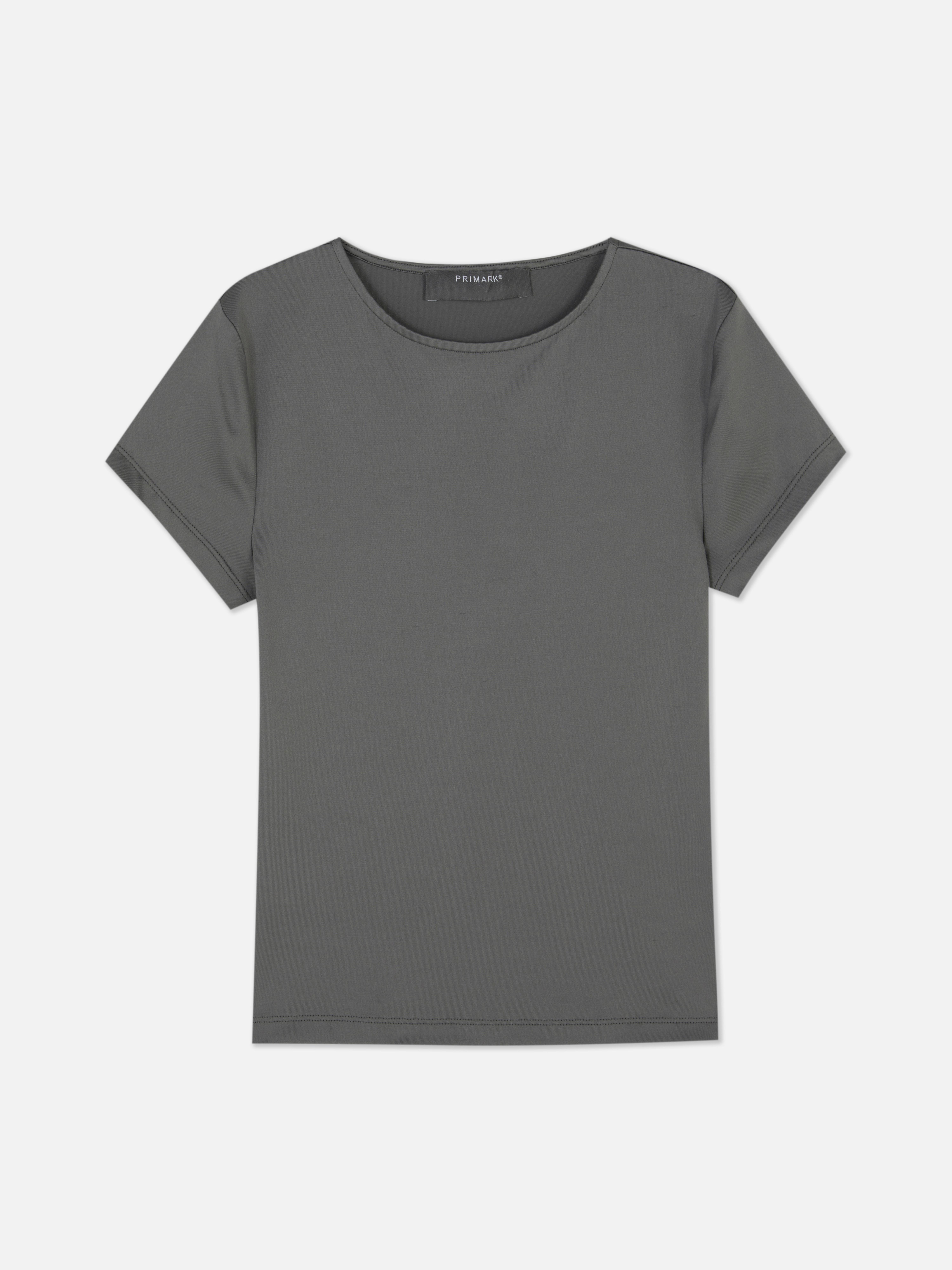 Eng anliegendes T-Shirt
