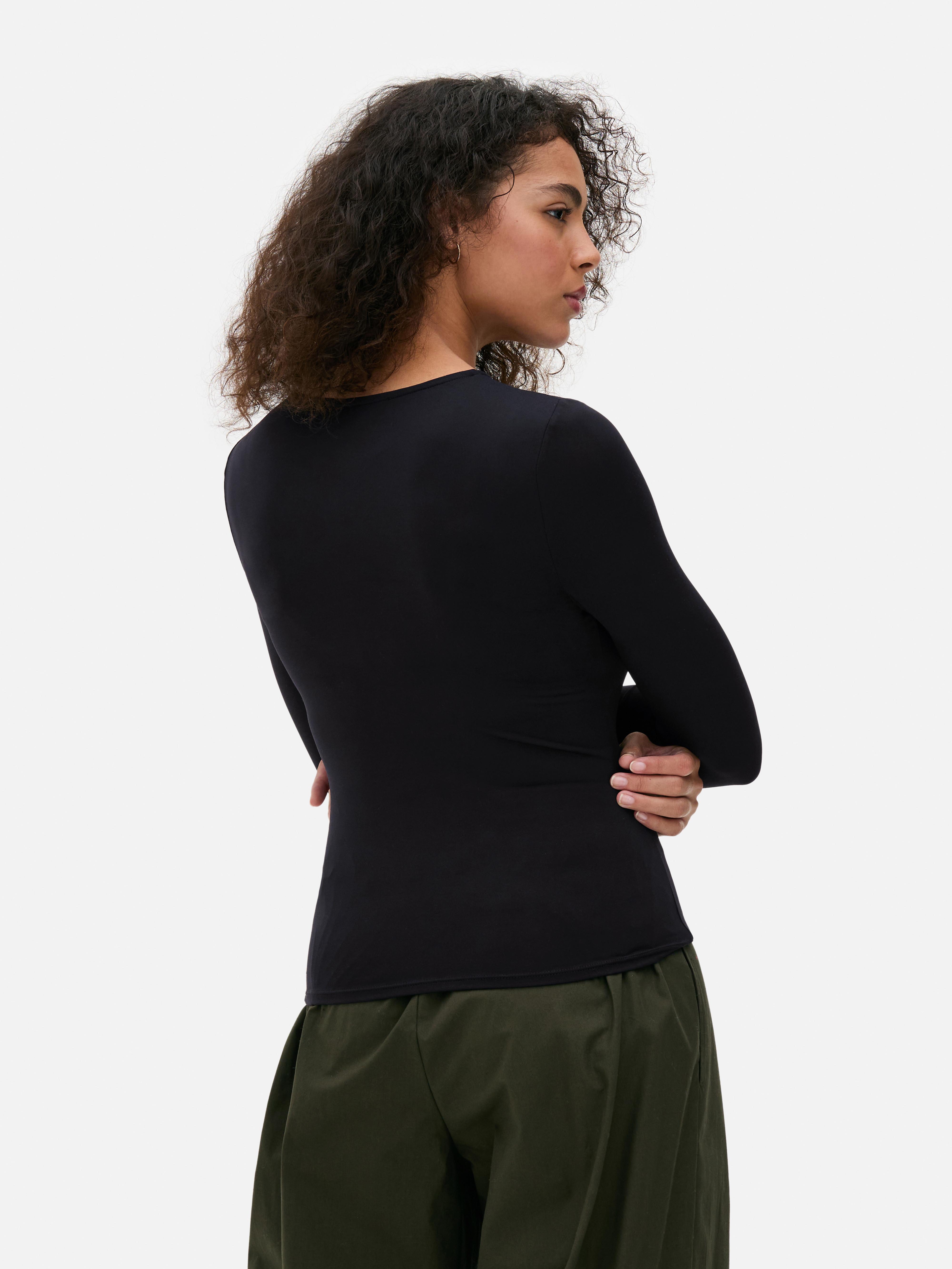 Camiseta de manga larga con abertura