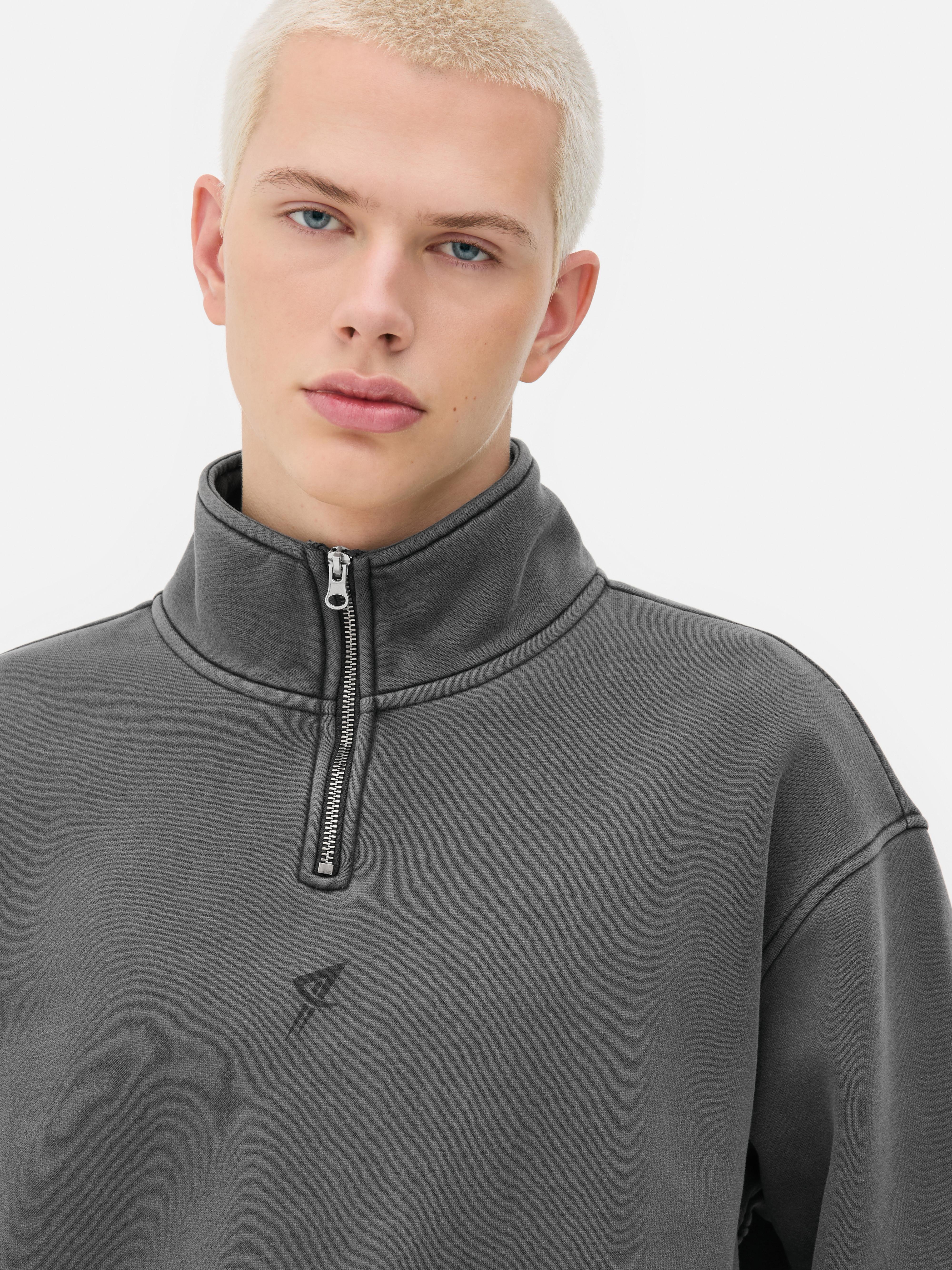 Camisola desempenho gola funil