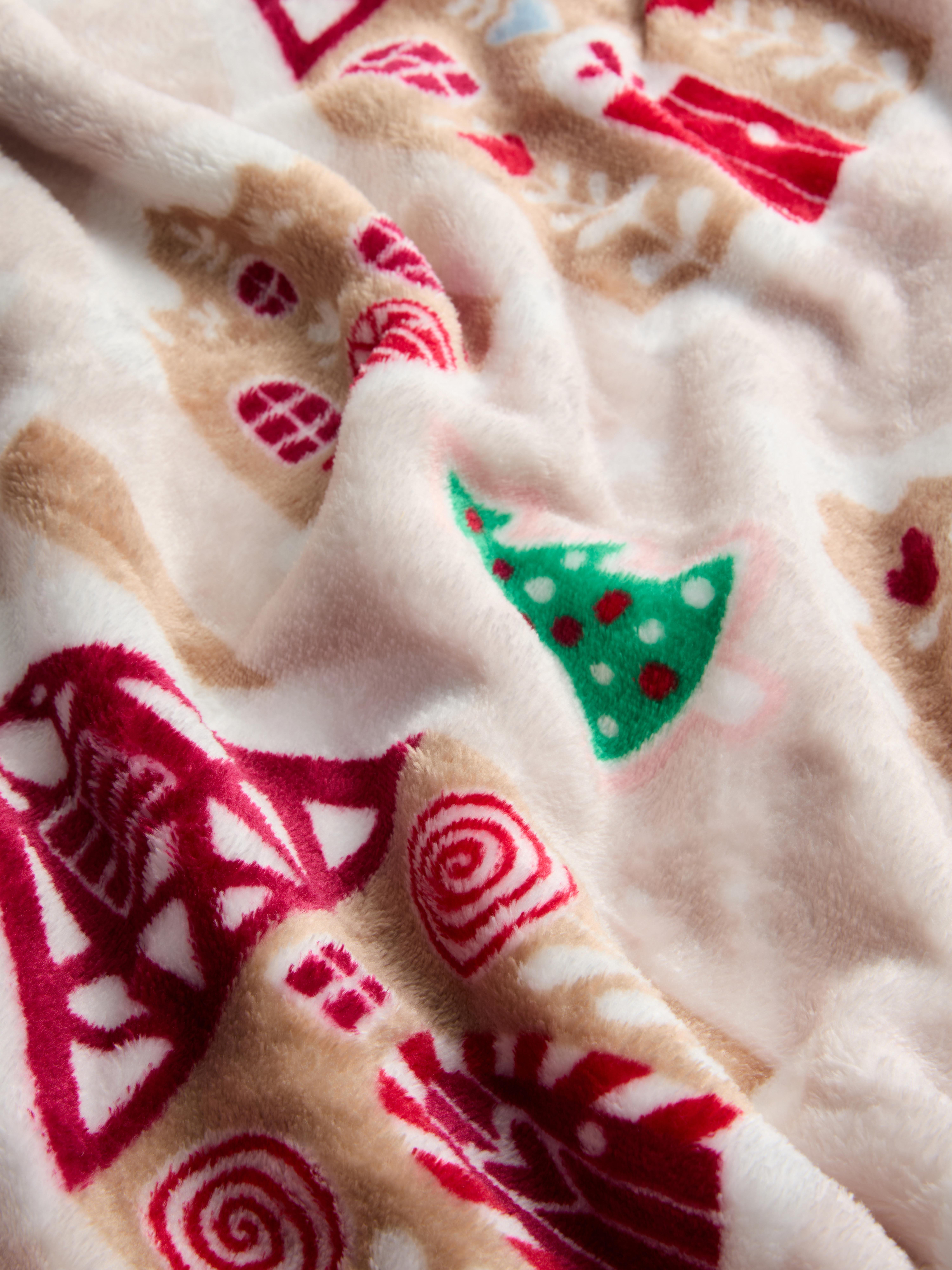 Gingerbread house Throw