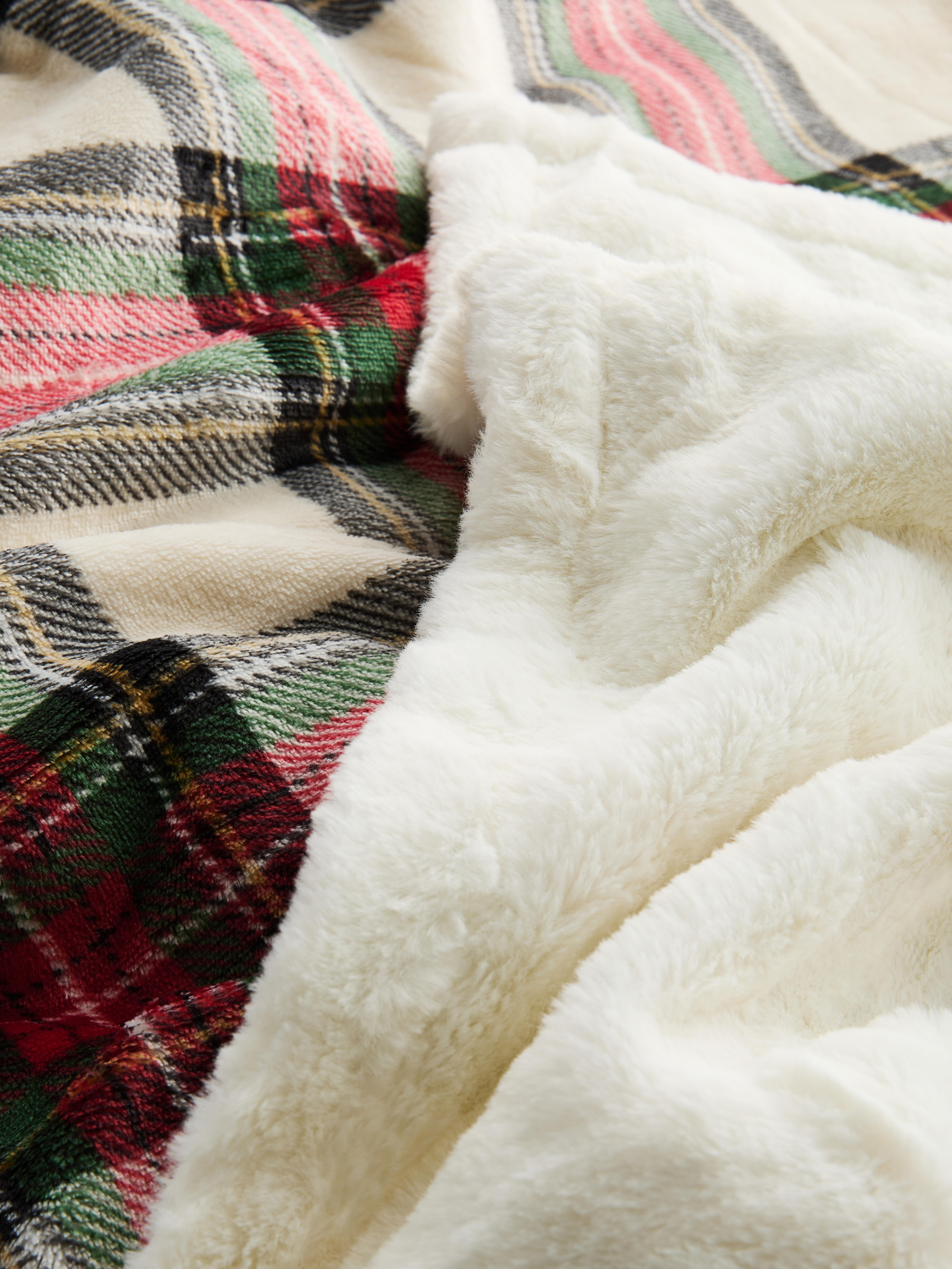 Coperta felpata con motivo scozzese