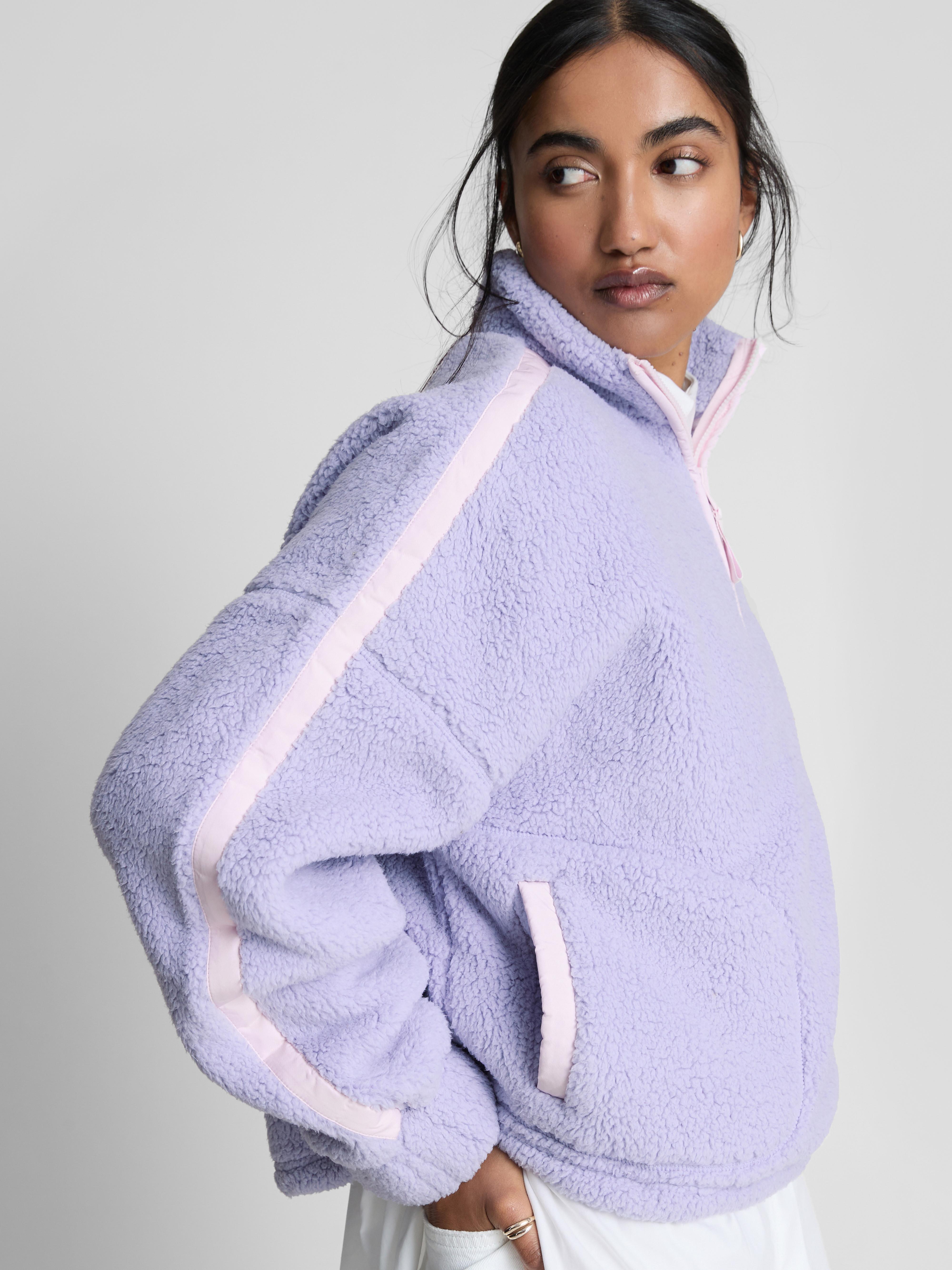 Contrast Pullover Fleece