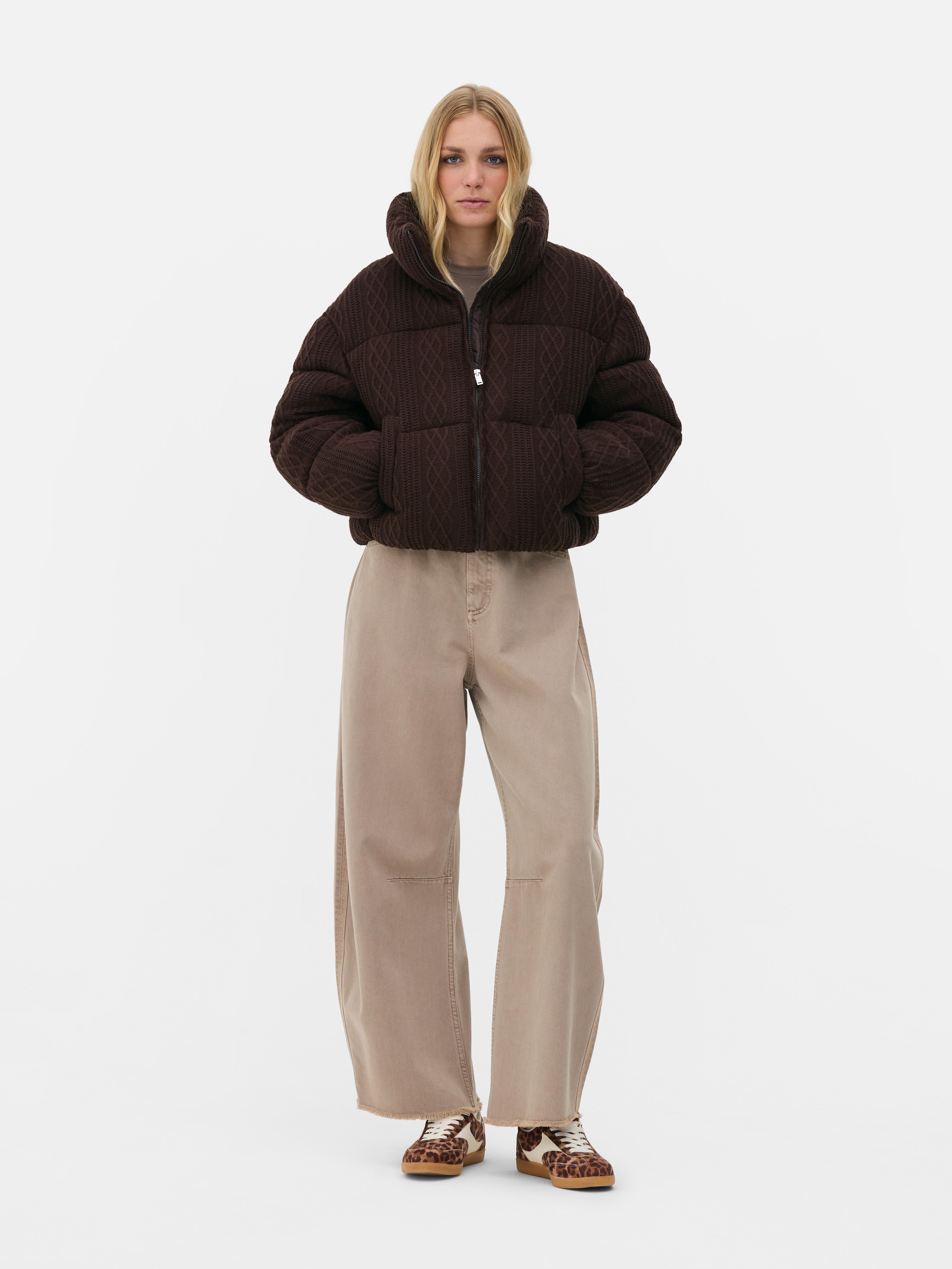Chaqueta acolchada corta de punto de ochos