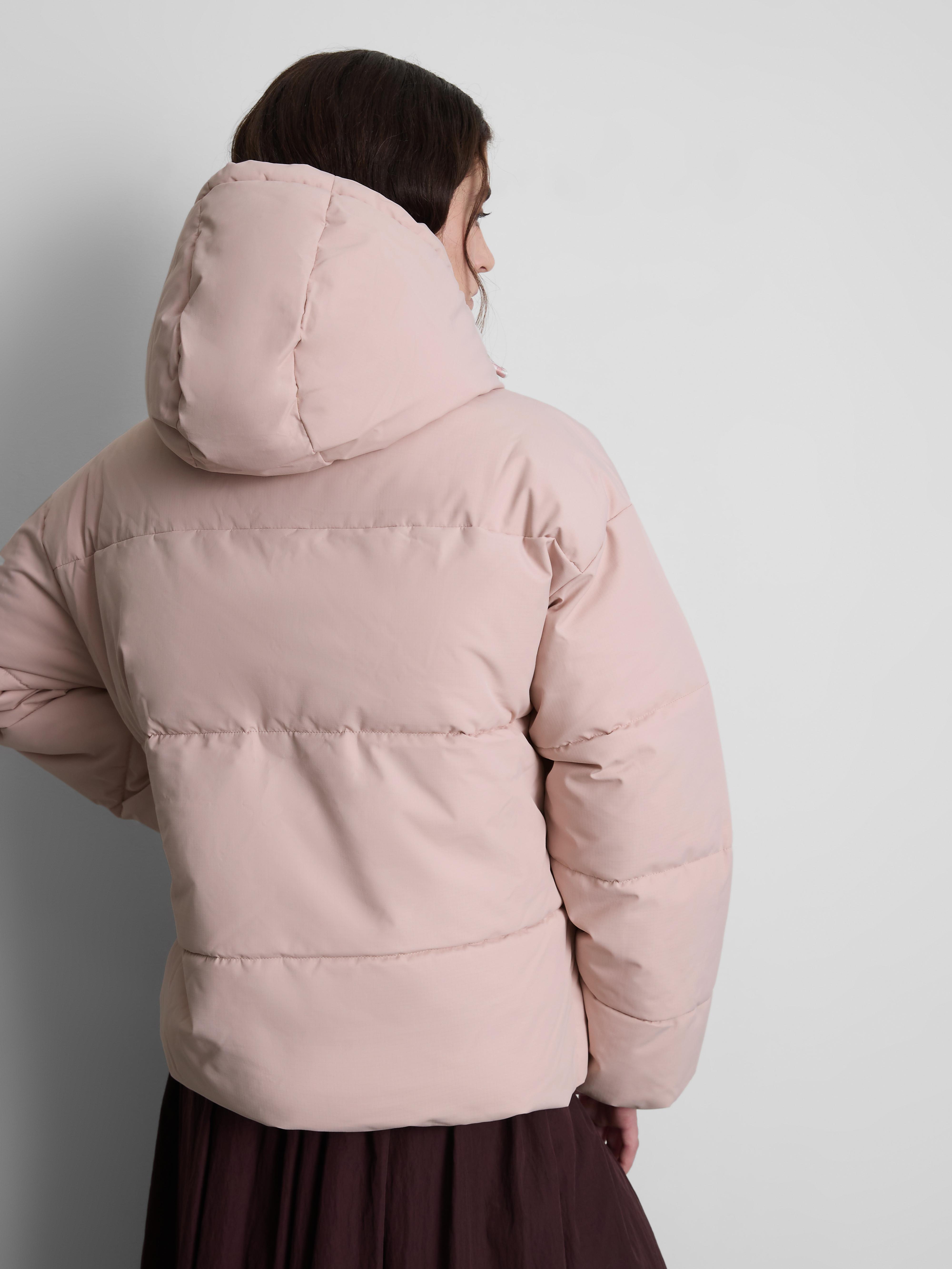 Chaqueta acolchada deportiva con capucha