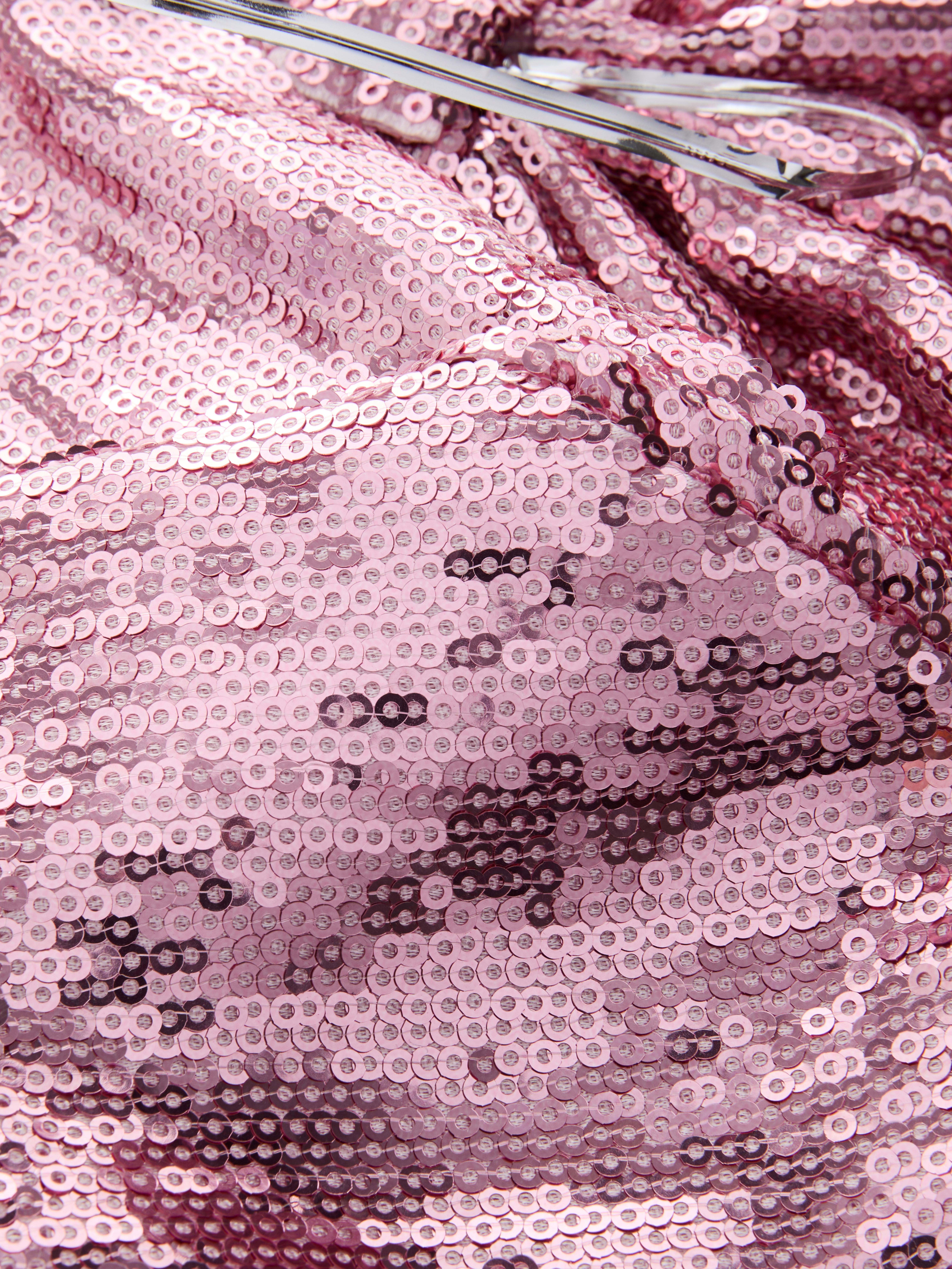 Decoración navideña de lazo con lentejuelas