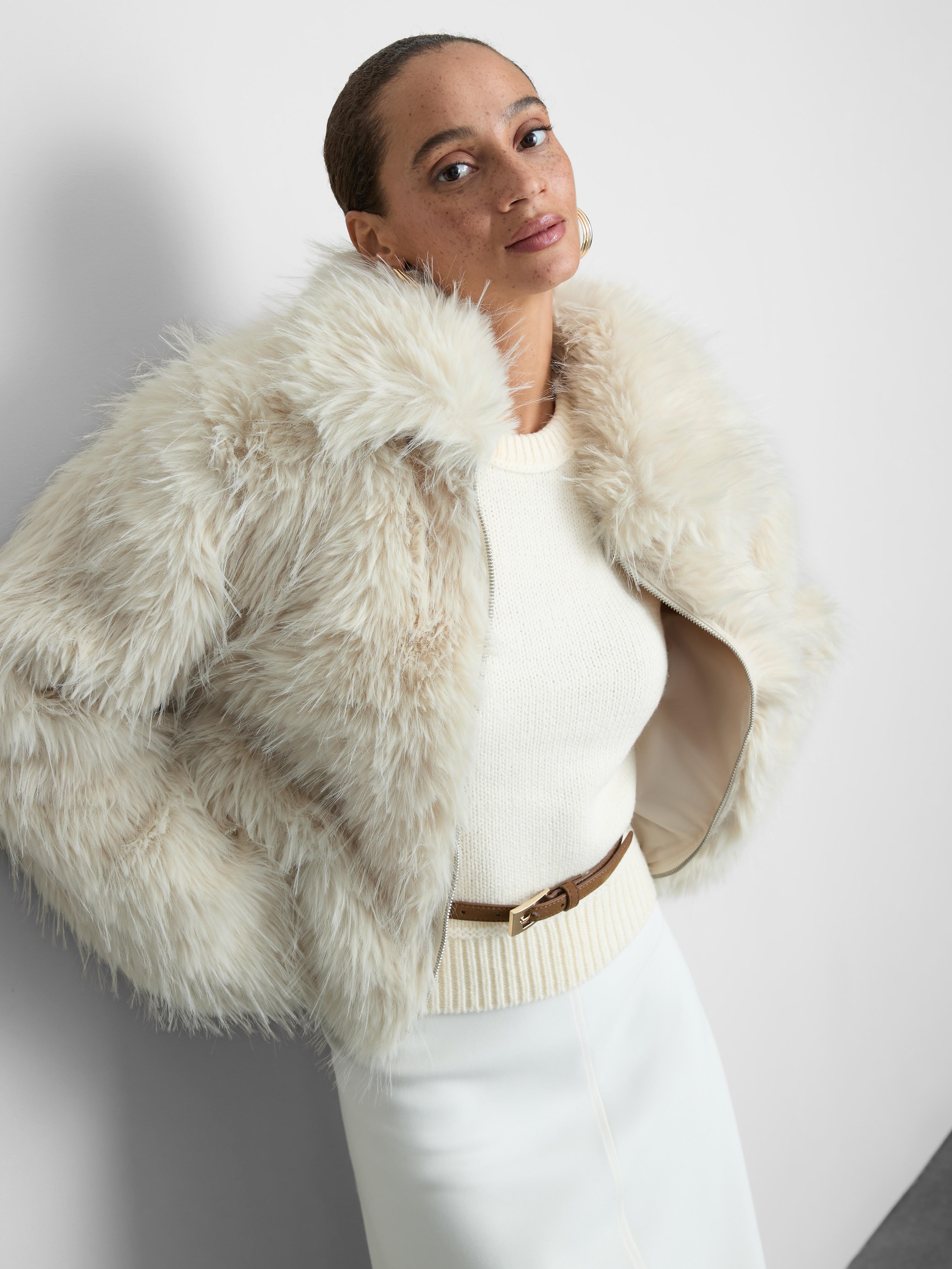 Veste fantaisie en fausse fourrure