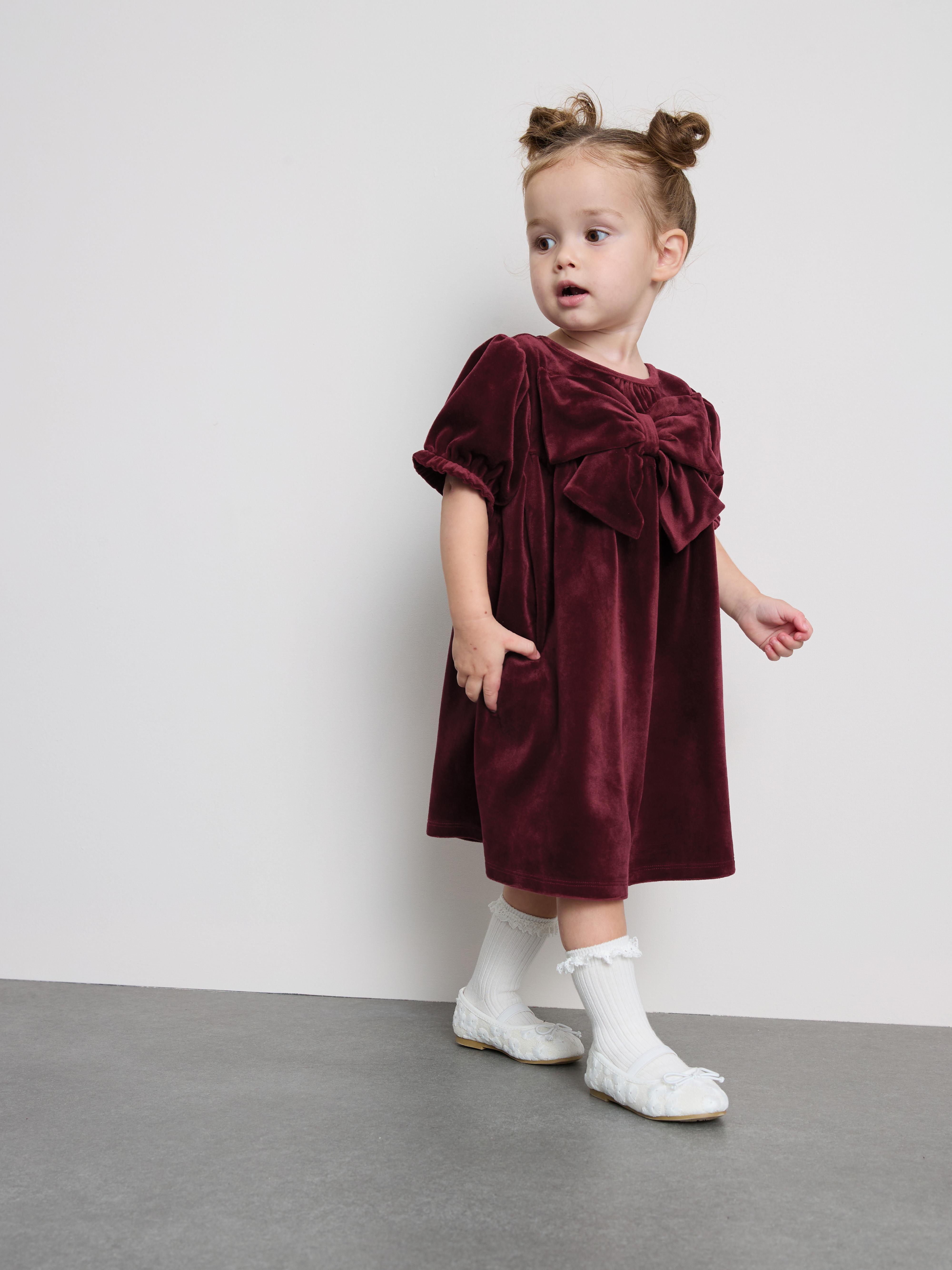 0–36 Monate | Samtkleid mit Schleife