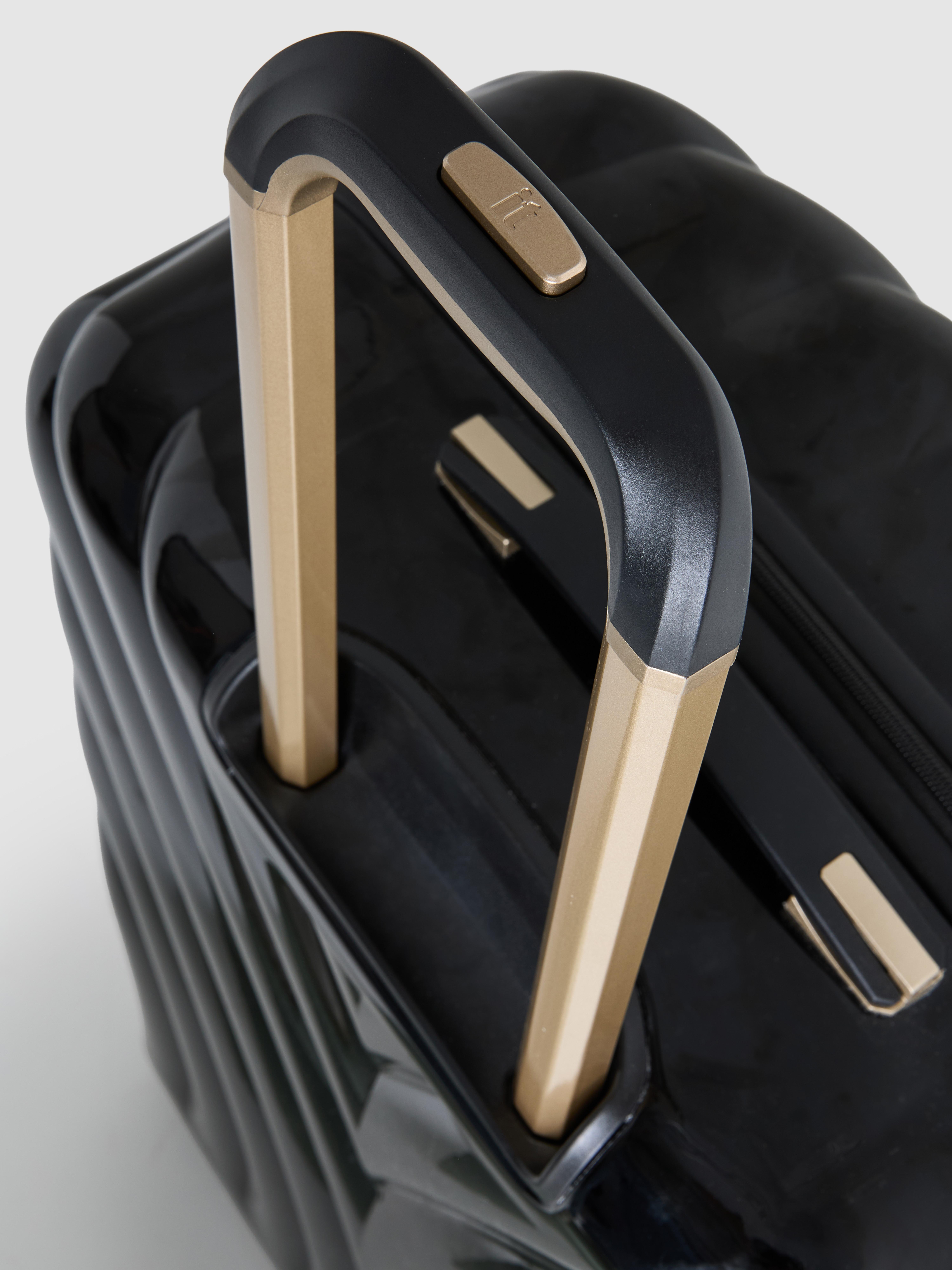 It Luggage Hard-Shell Chevron Suitcase