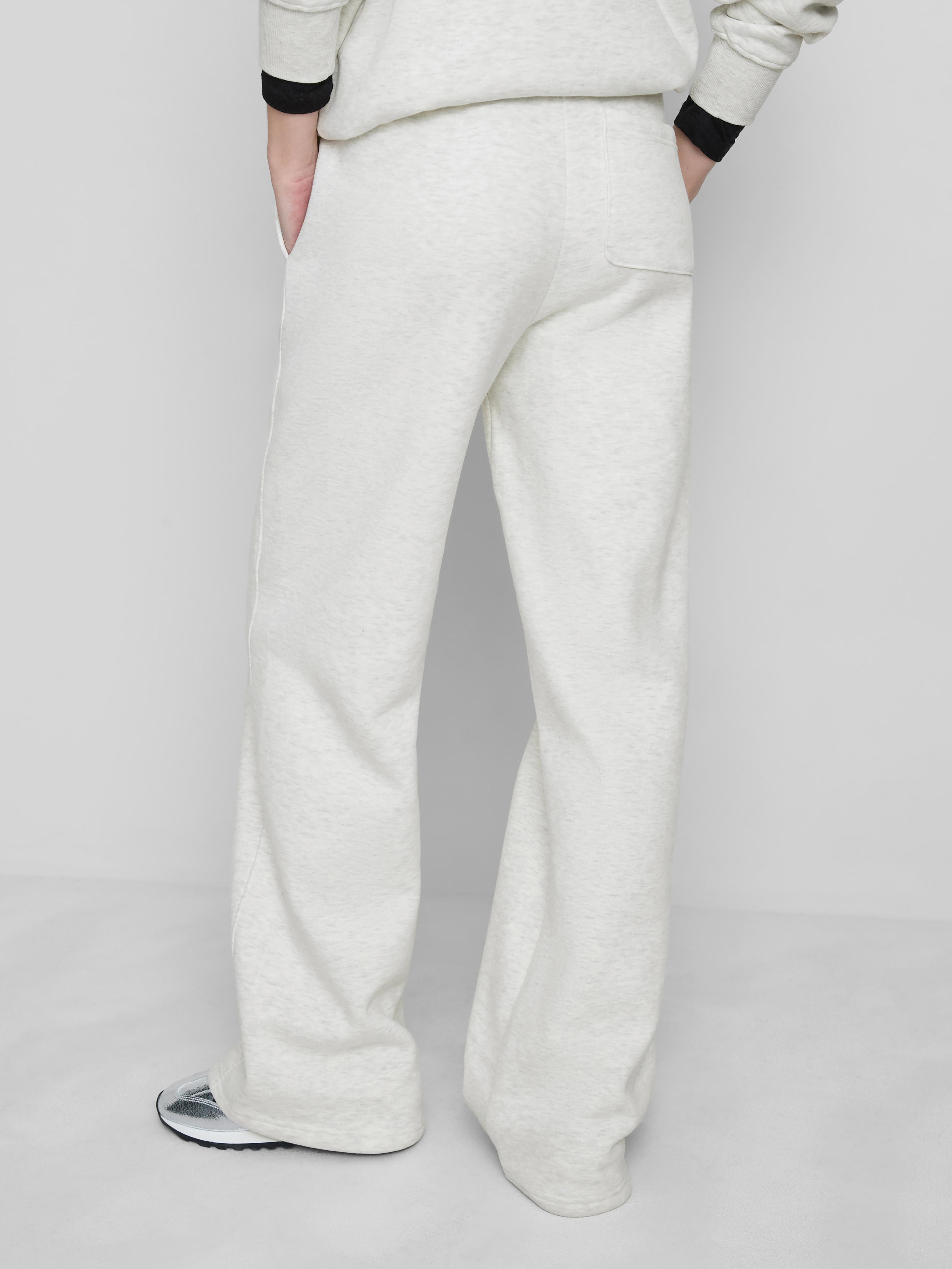 Pantaloni casual largi