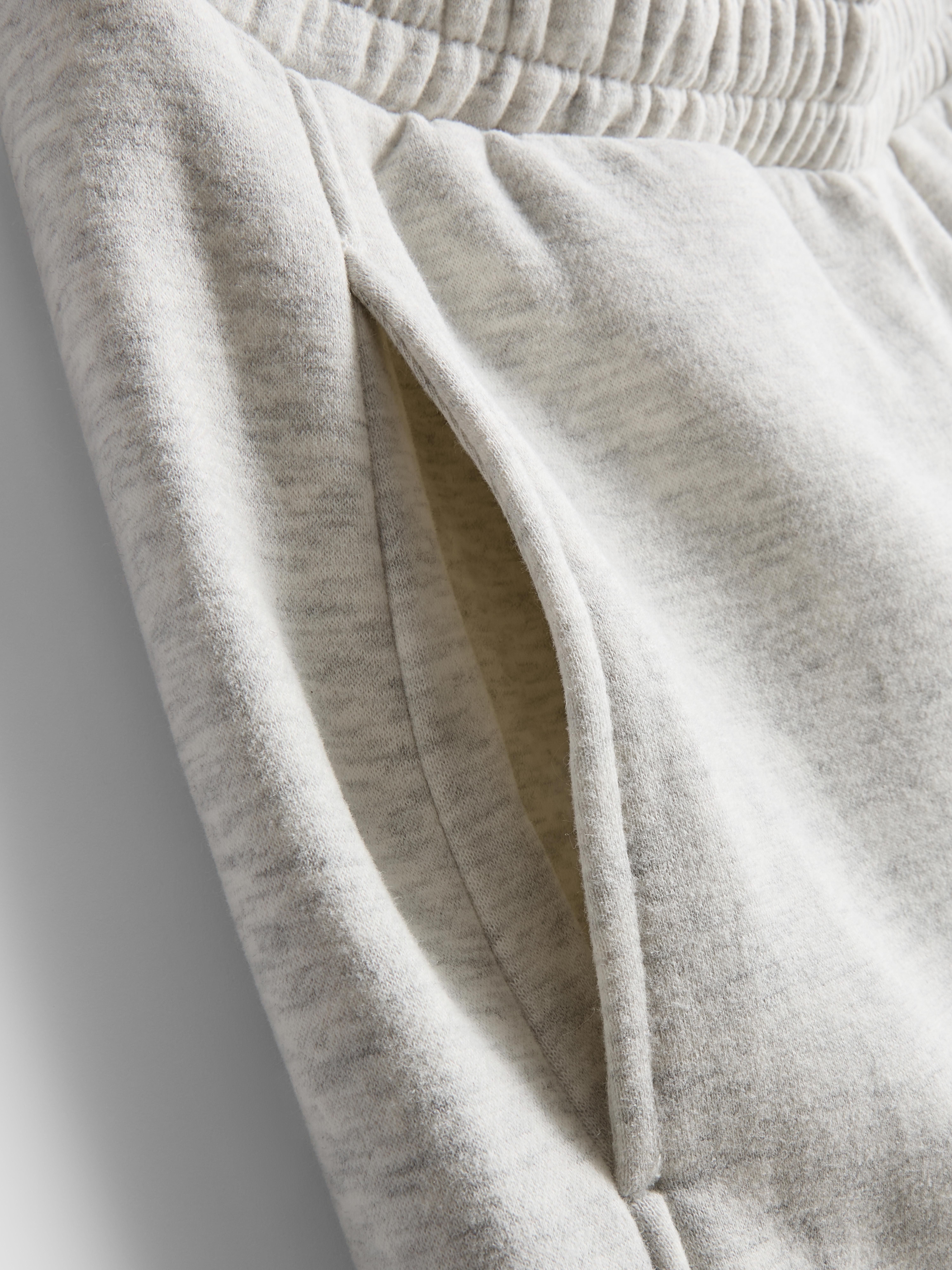 Pantaloni casual largi