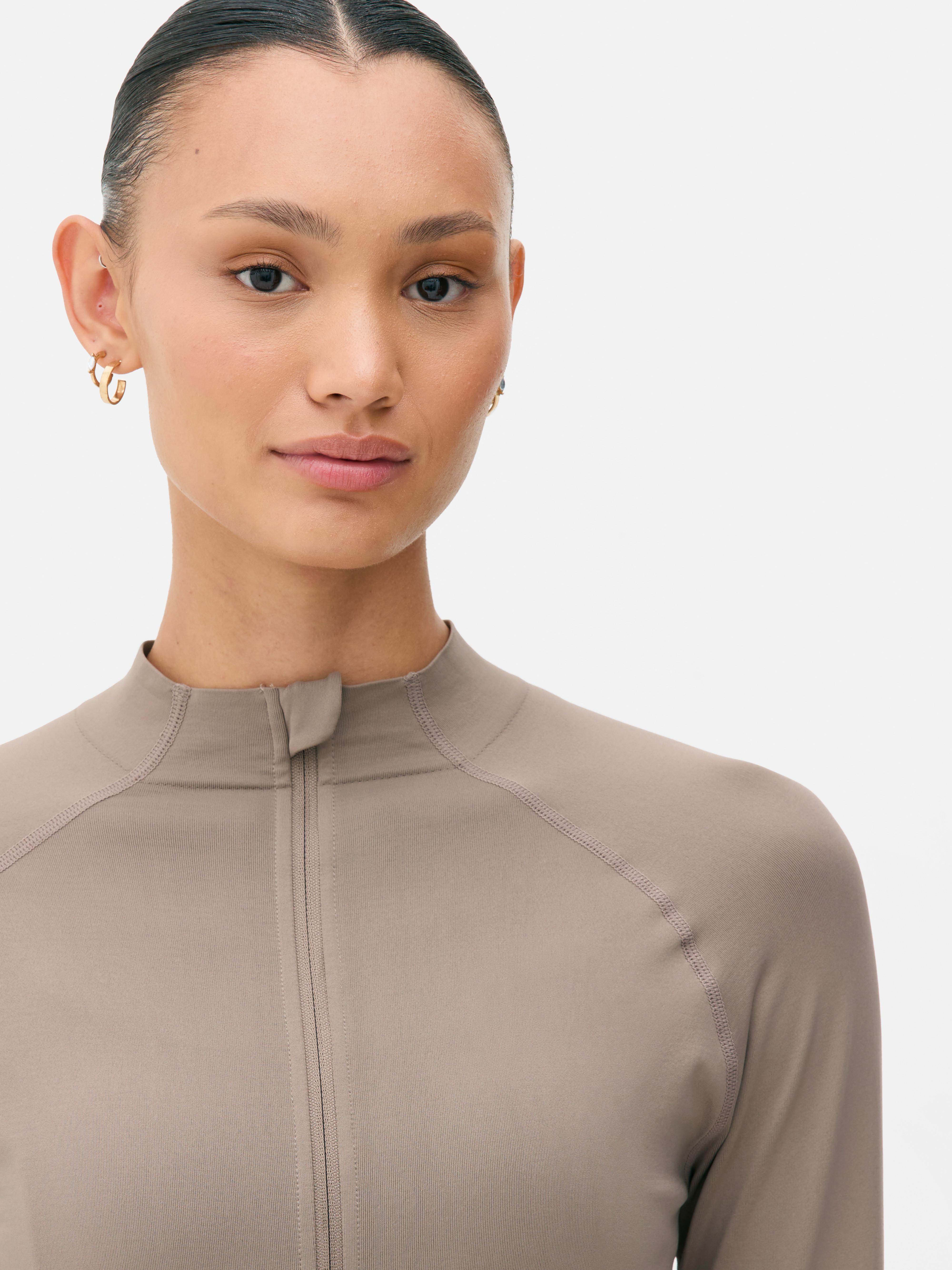 Seamless Supersoft Zip Through Jacket