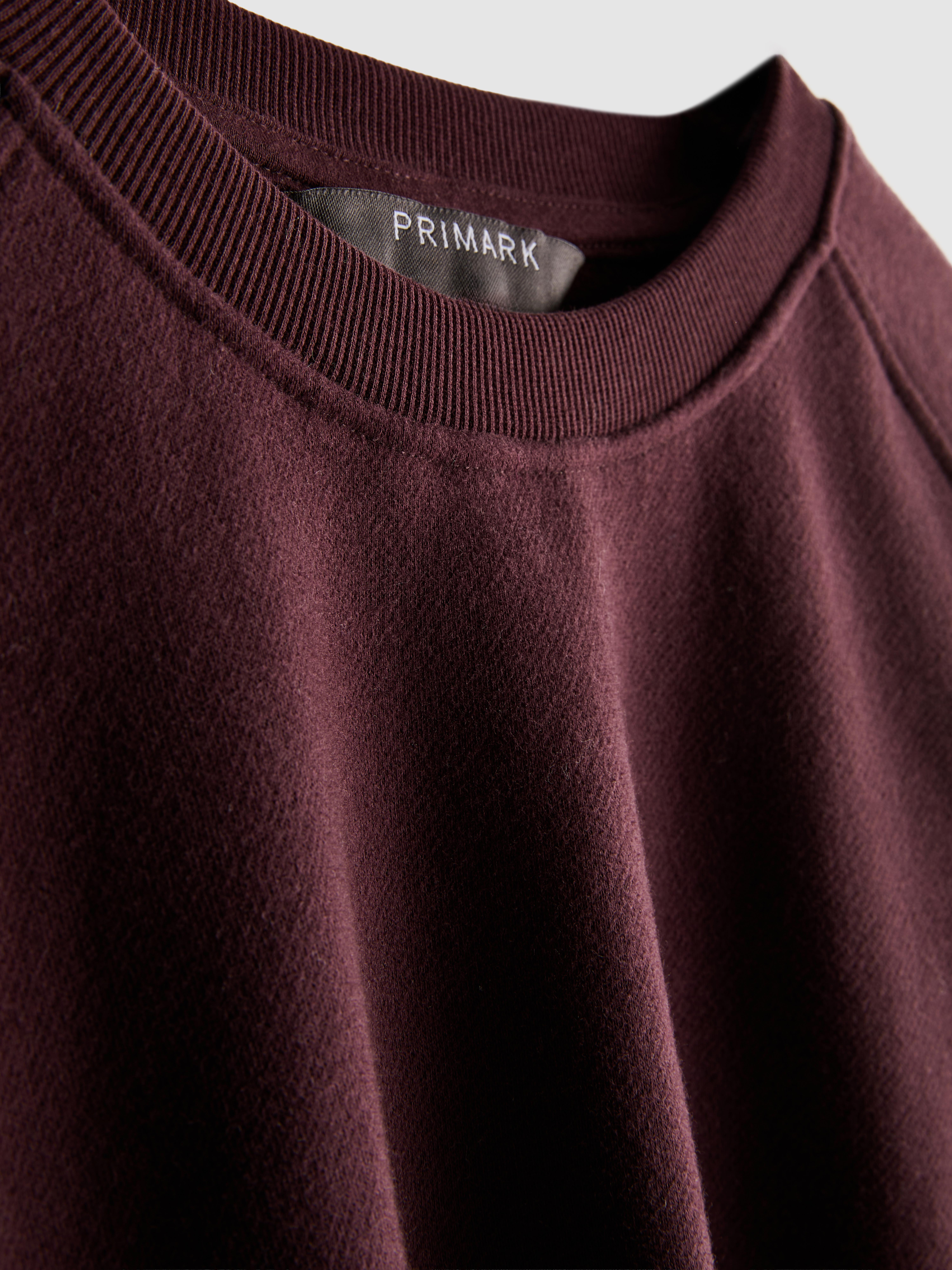 Luźna bluza o dużej zawartości bawełny