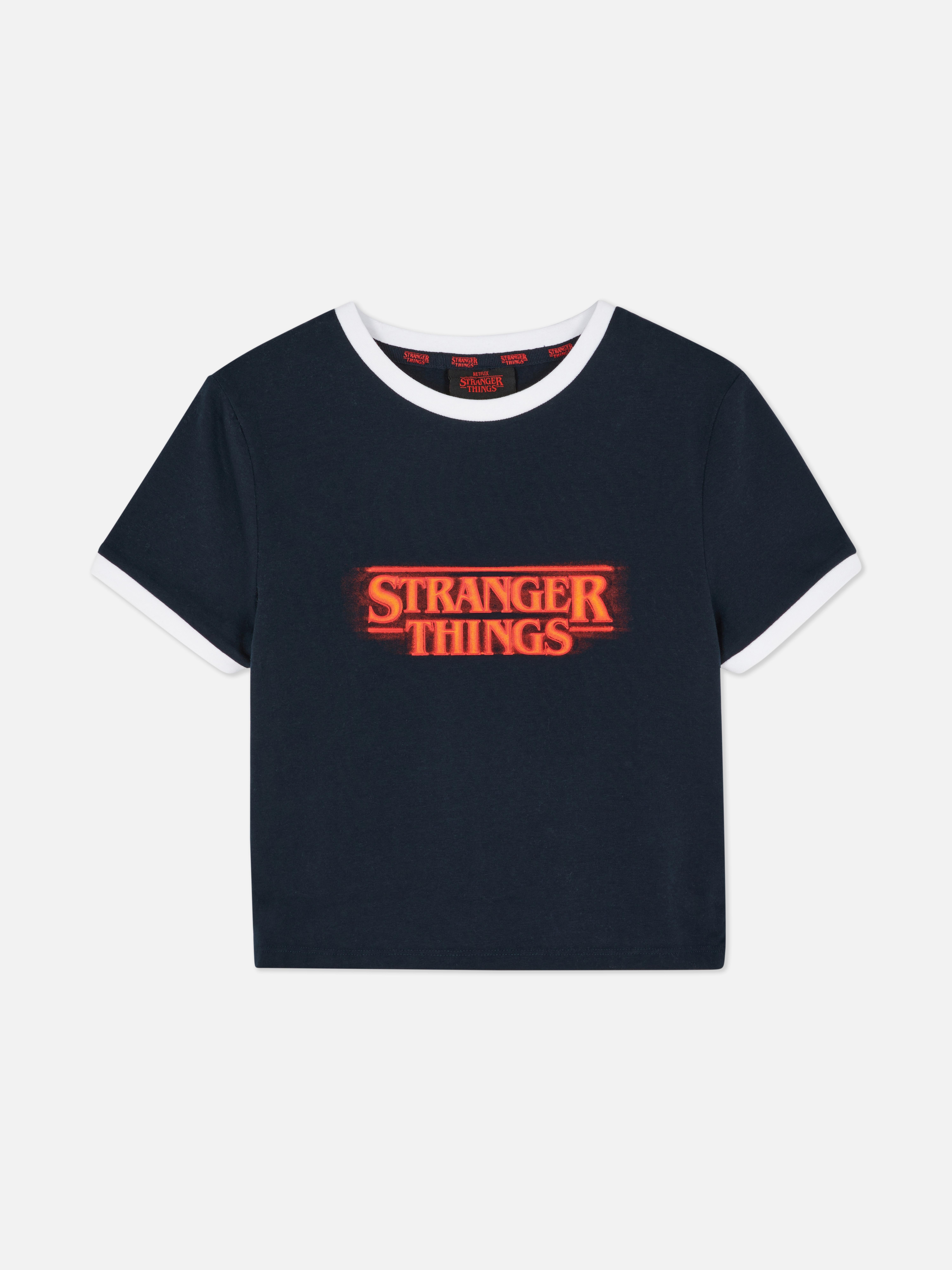 „Stranger Things“ Ringer-T-Shirt in Crop-Länge