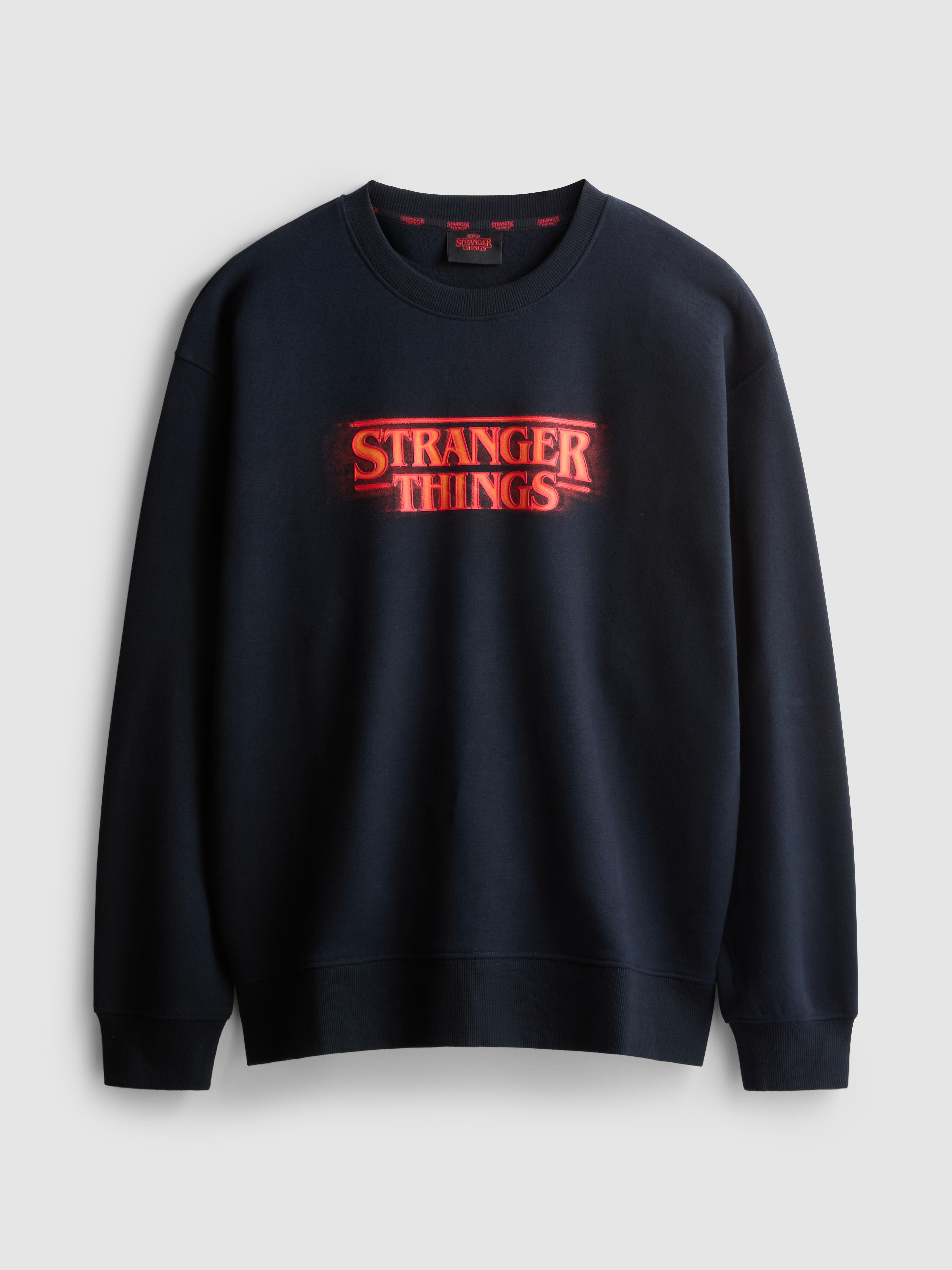 „Stranger Things“ Sweatshirt mit Logo