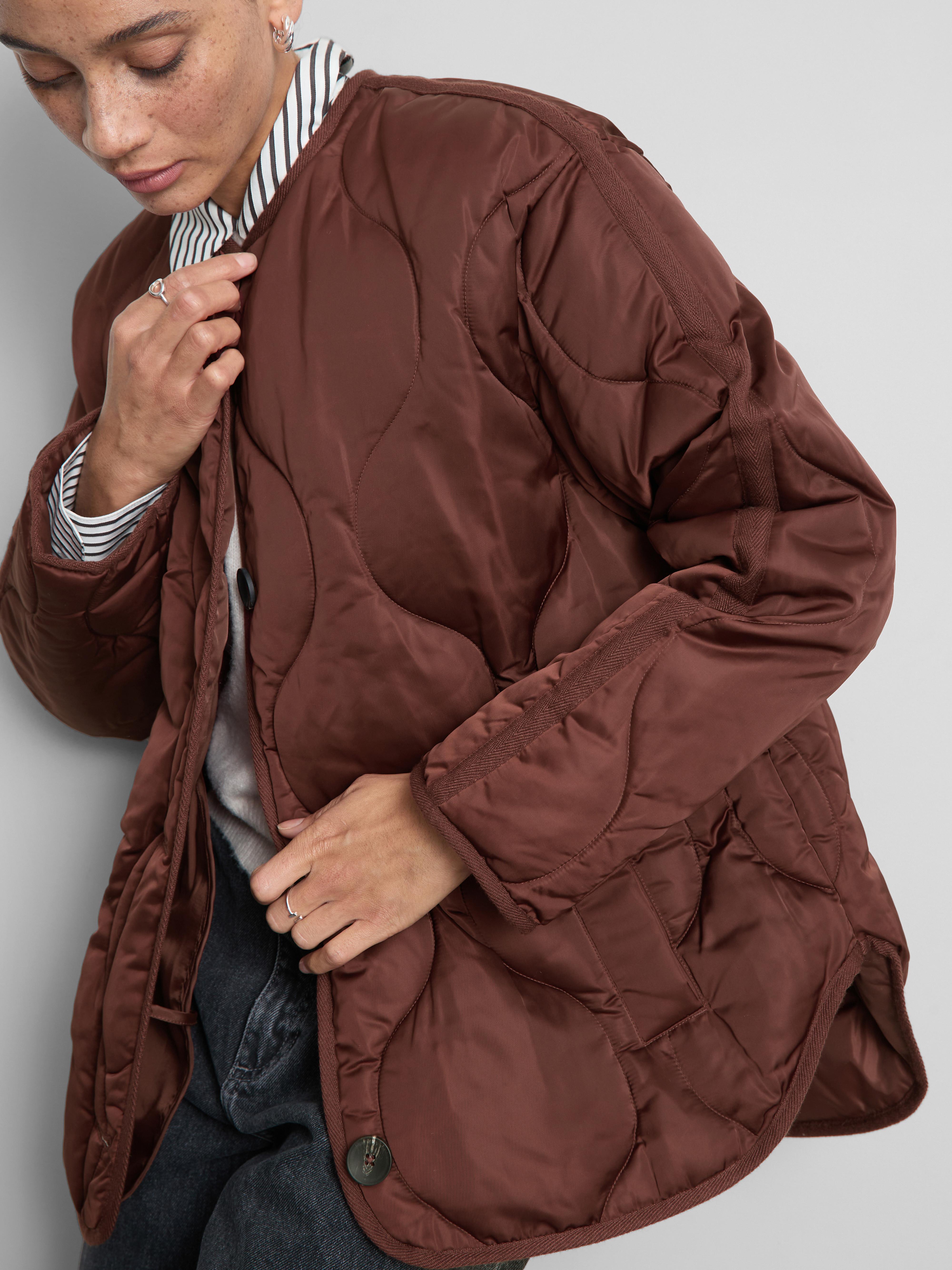Veste matelassée en satin Paula Echevarría