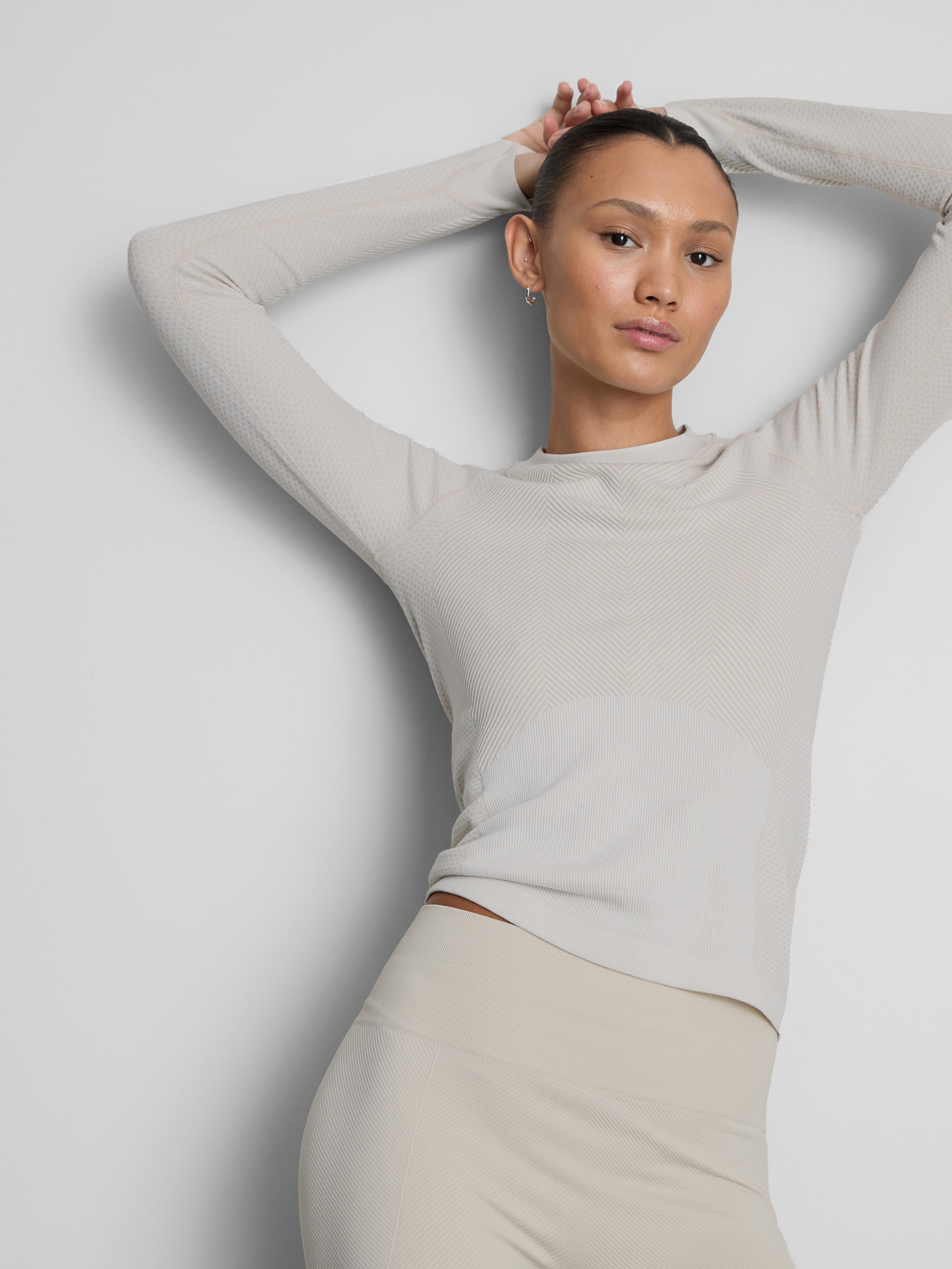 Seamless Chevron Long Sleeve Tee