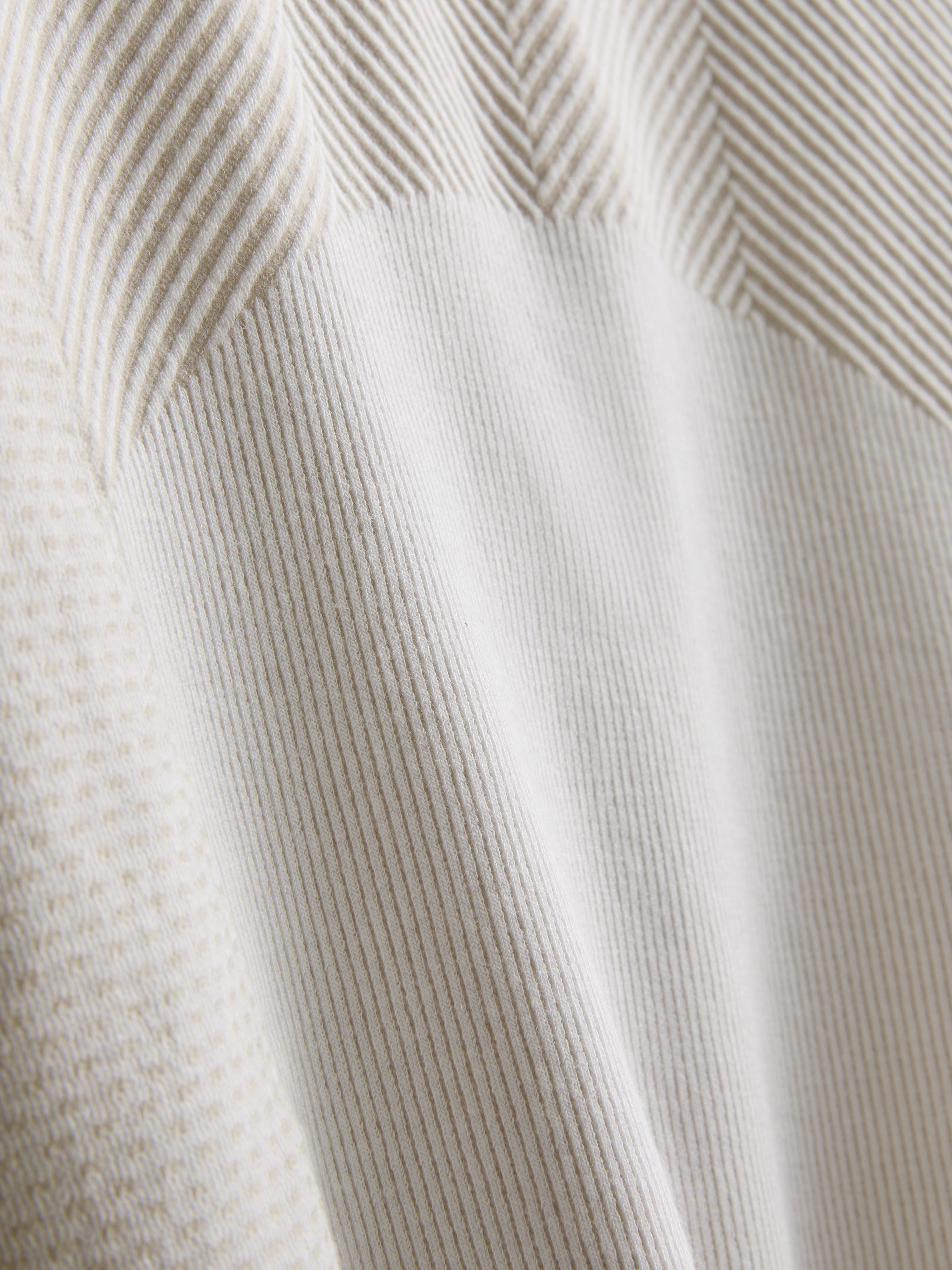 Seamless Chevron Long Sleeve Tee
