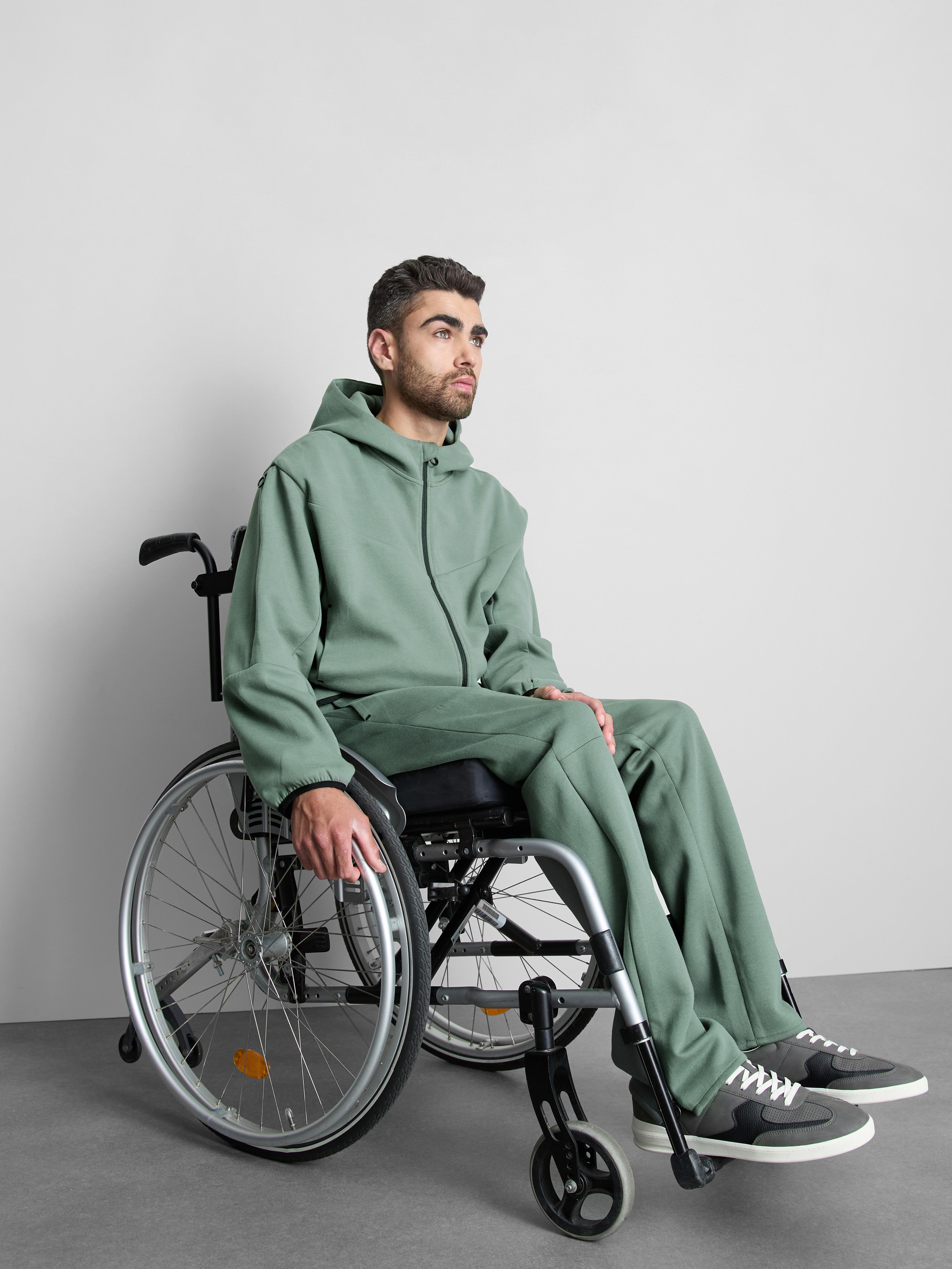 Felpa con cappuccio e zip Adaptive da seduti