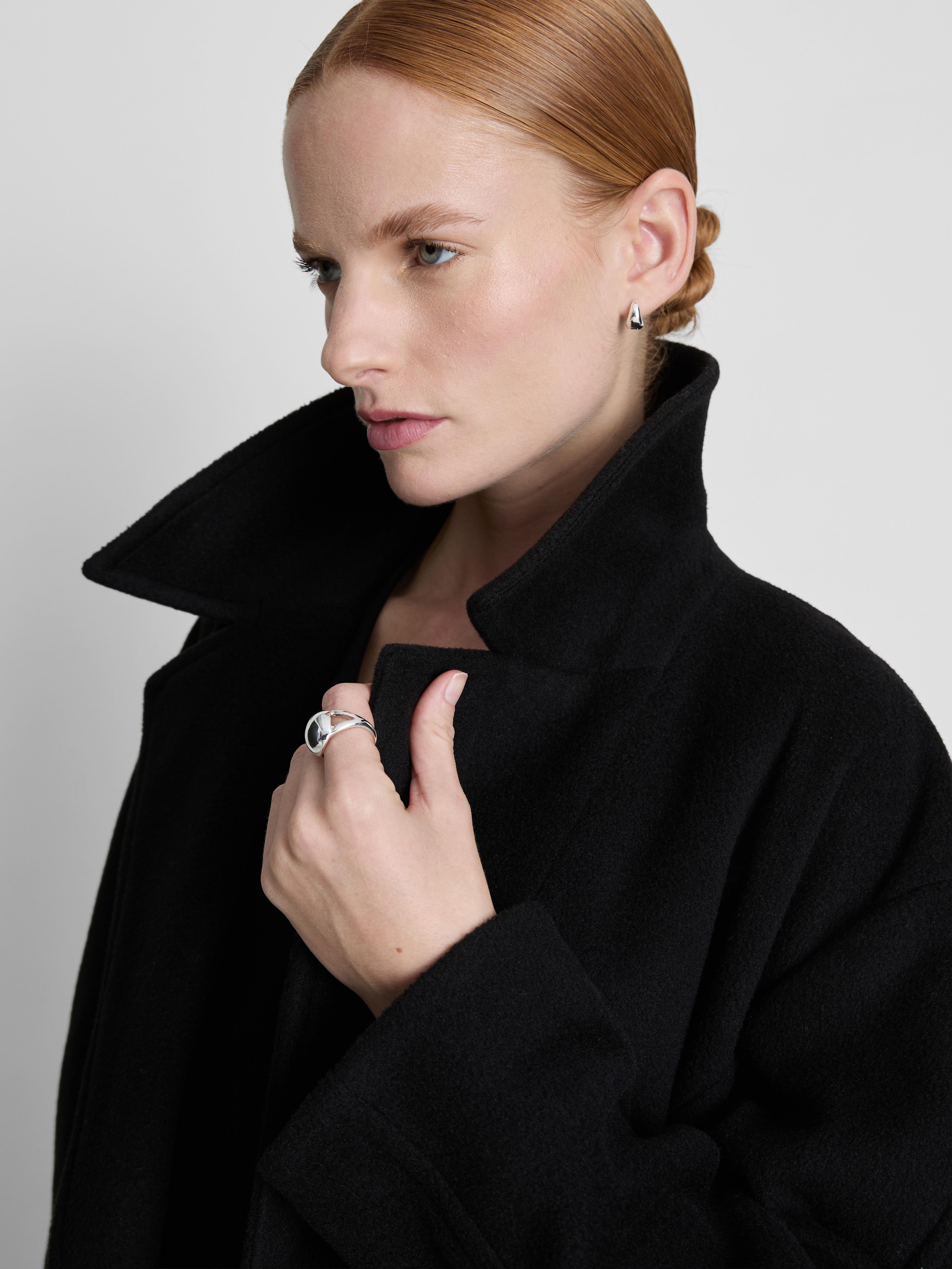 MAJOR FIND | Sculpted Coat