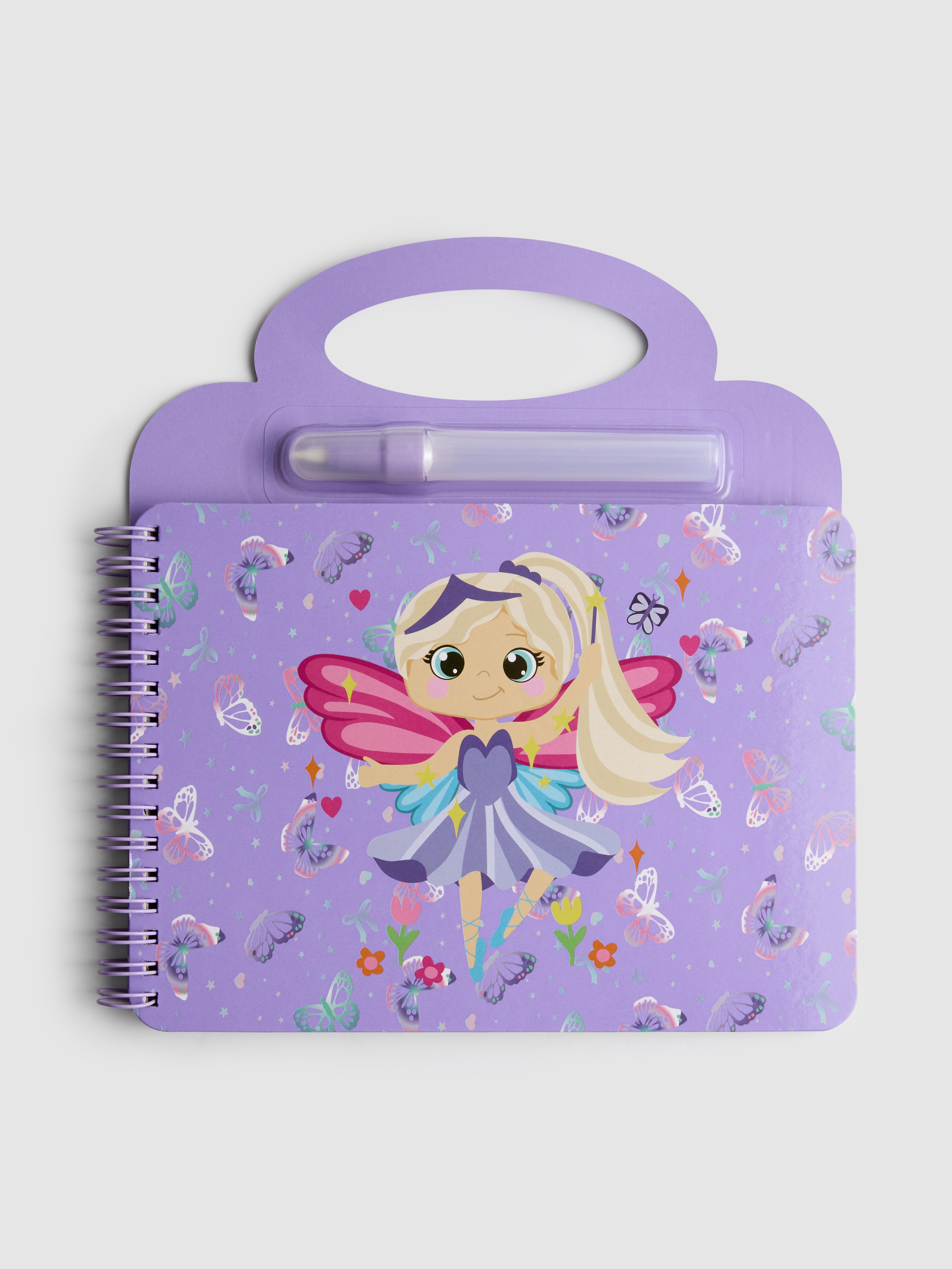 Čarobna vodna pobarvanka z motivom vile